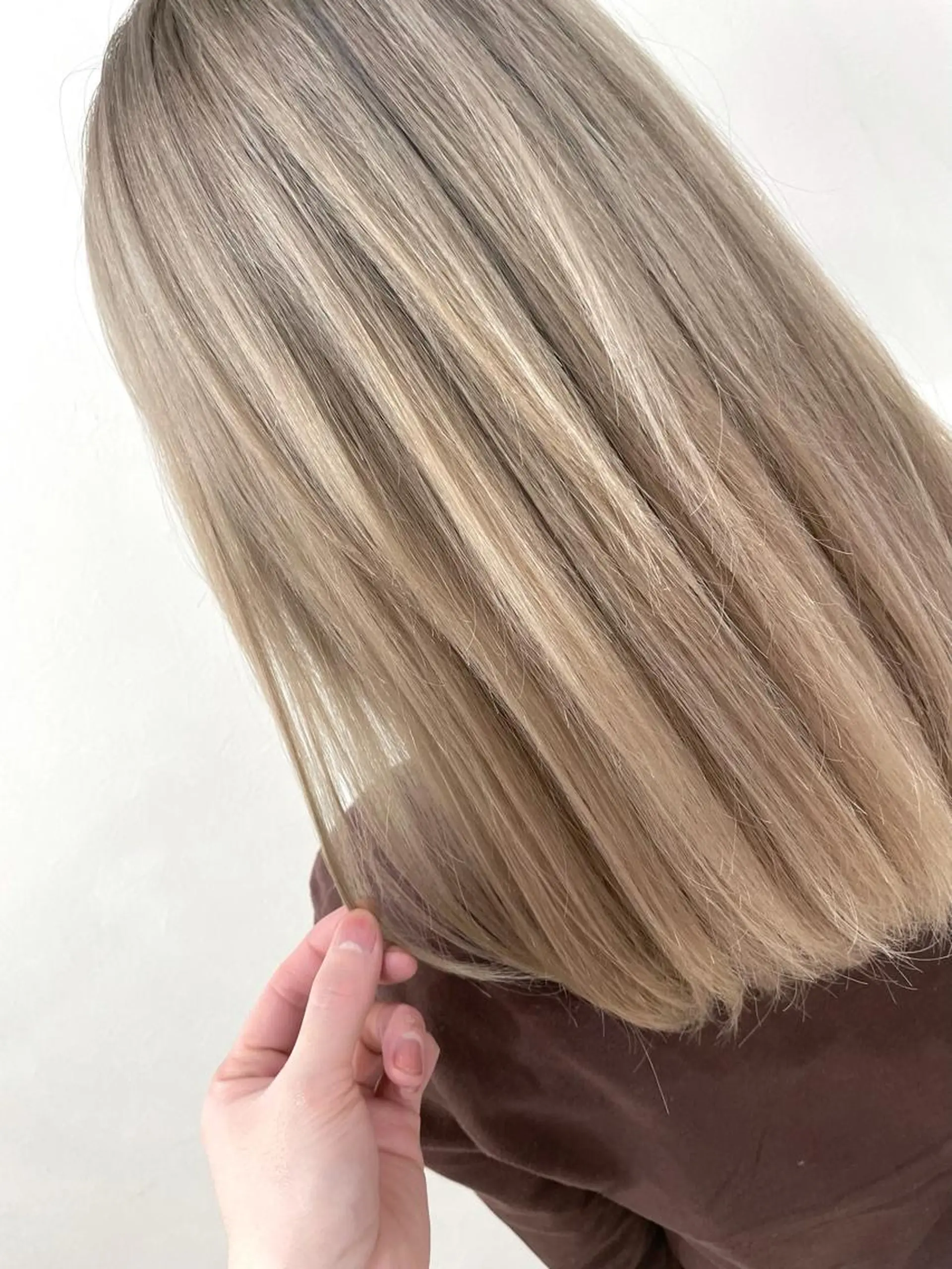 ミディアム カラー 髪質改善/韓国ヘア レイヤー/新宿/ロミのヘアスタイル