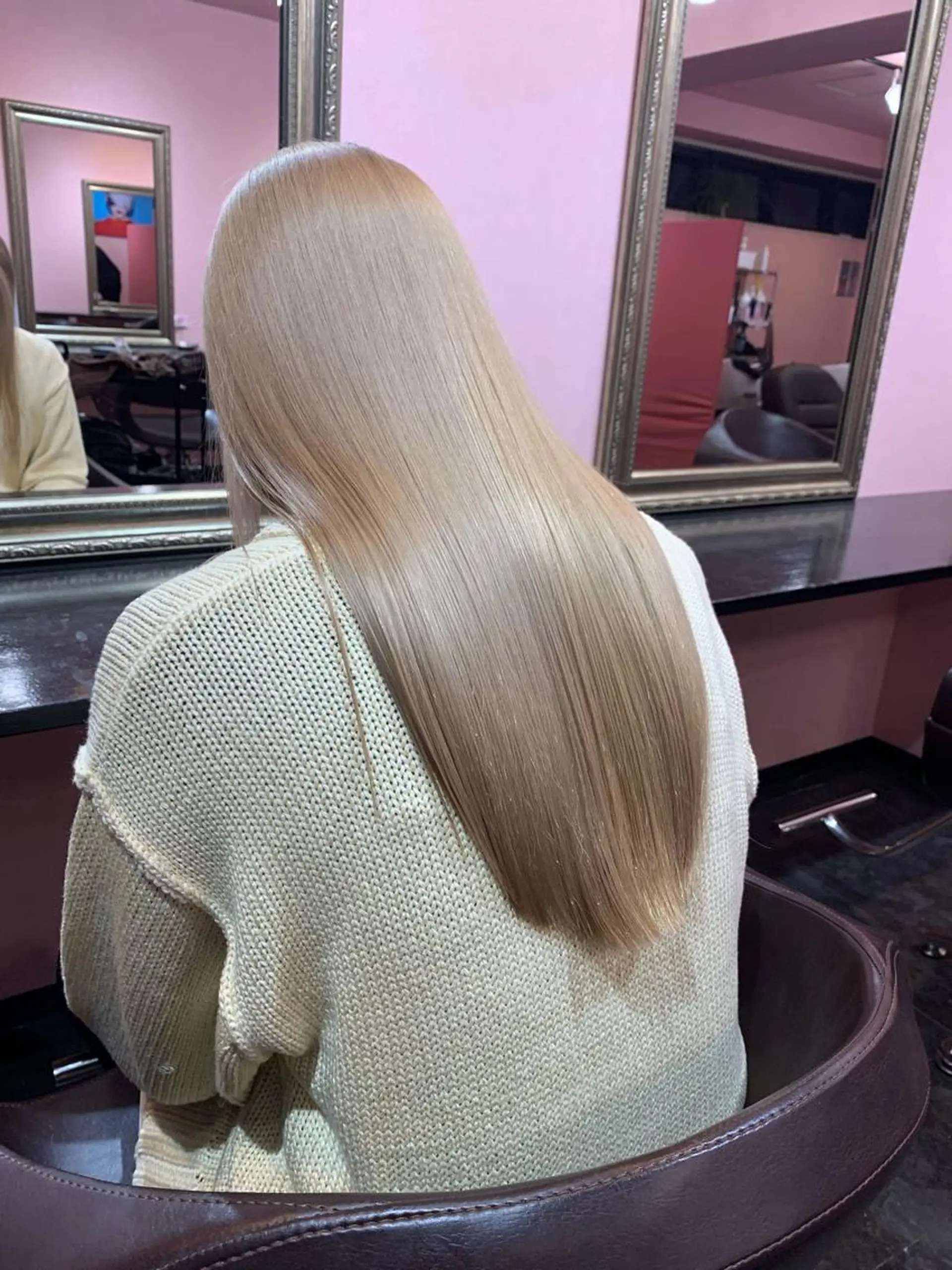 ロング カラー カット ヘアカラー トリートメント Selene hair 難波店のヘアスタイル