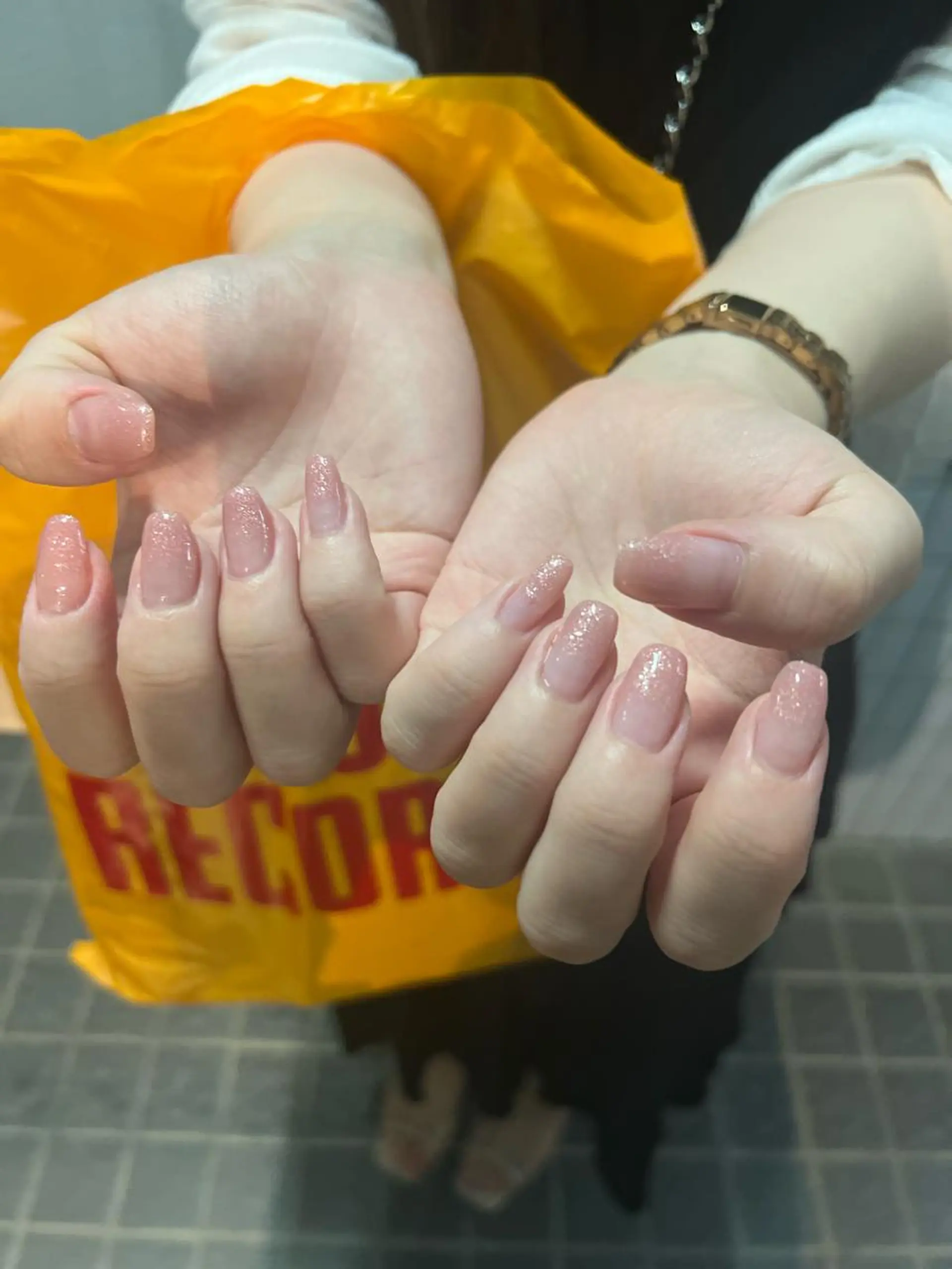 ヘアアレンジ メンズ ネイル アイブロウ グラデーション ラメ(グリッター) ラメグラデーション ヘアメイクネイリスト 💄💅hidemiのヘアスタイル