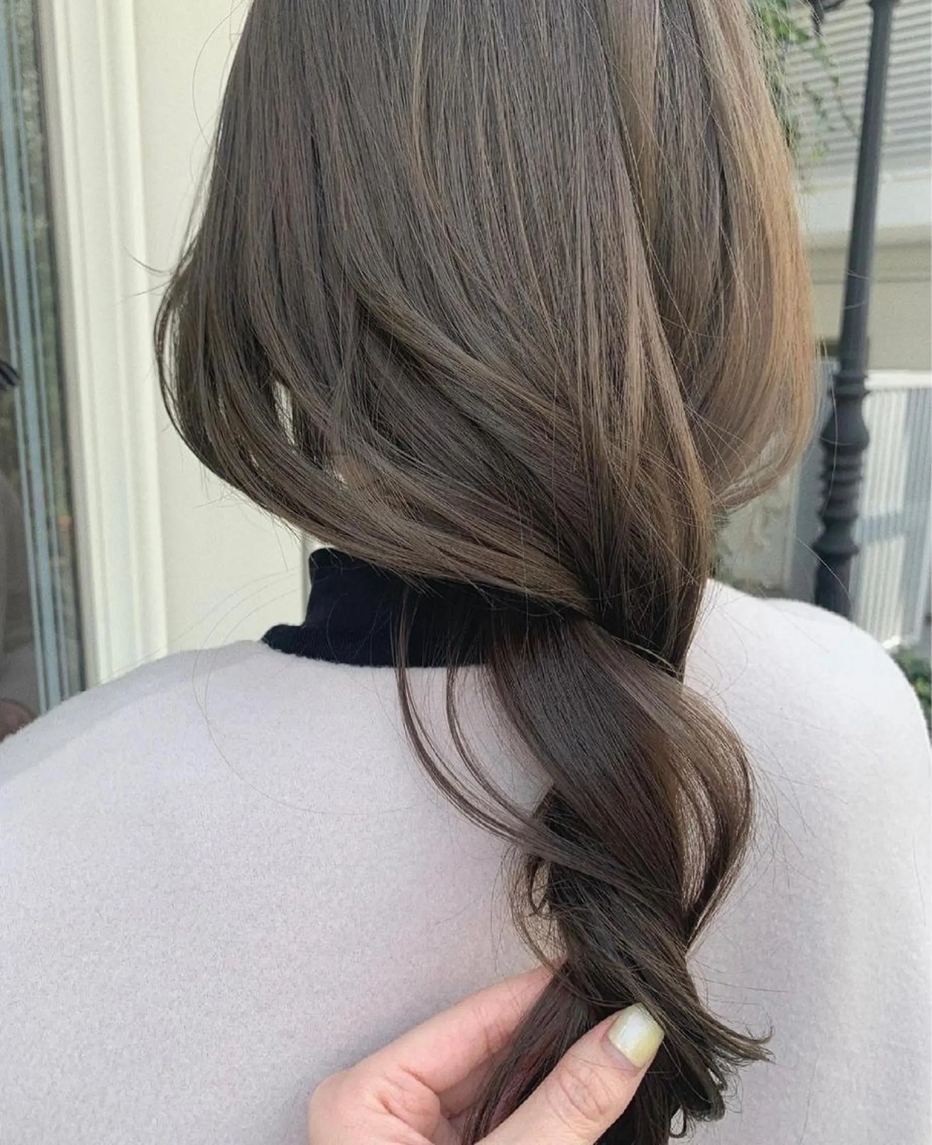 セミロング カラー パーマ ヘアアレンジ botan🪽 ARISAのヘアスタイル