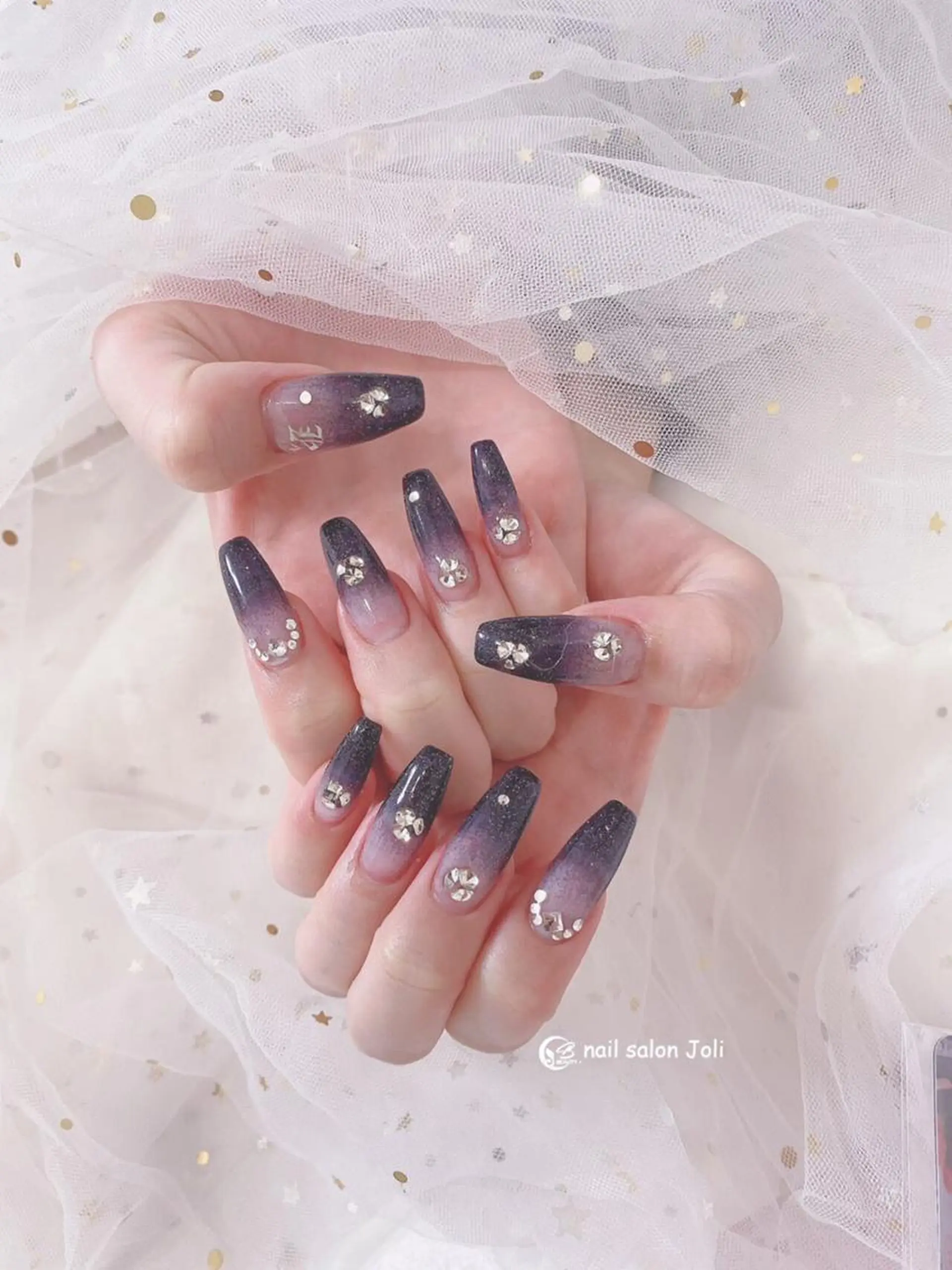 ネイル マグネットネイル ジョリ kasumi🌹💅のネイルデザイン