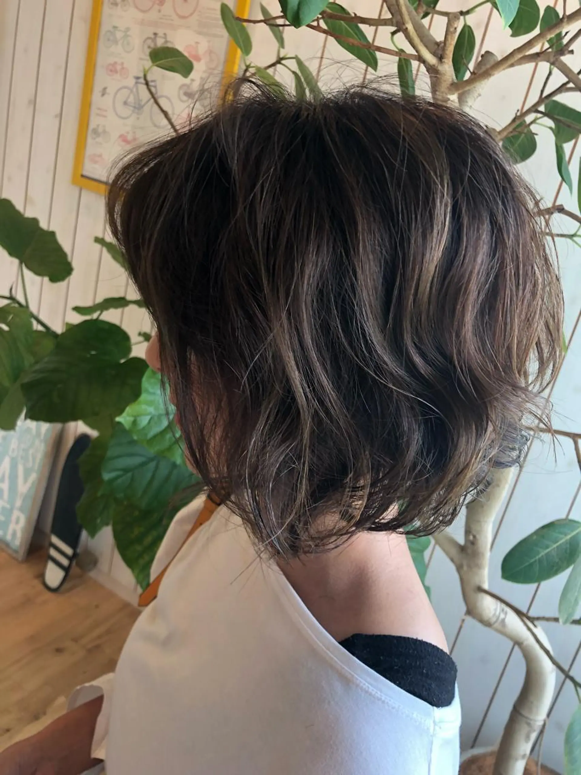 ミディアム カラー パーマ 小濱 秀人のヘアスタイル