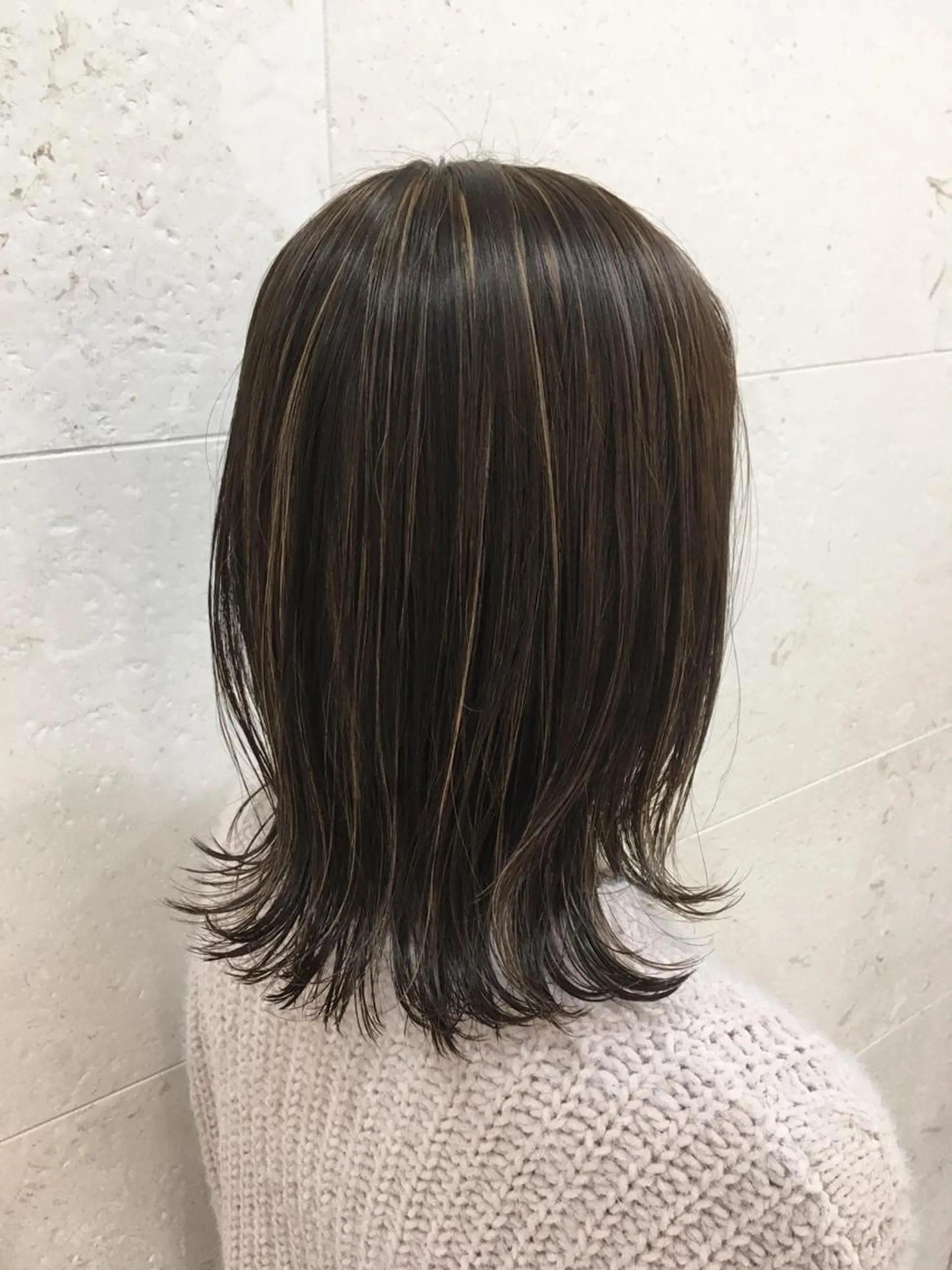 セミロング カラー ハイライトカラー ハイライト 斉藤 貴也のヘアスタイル