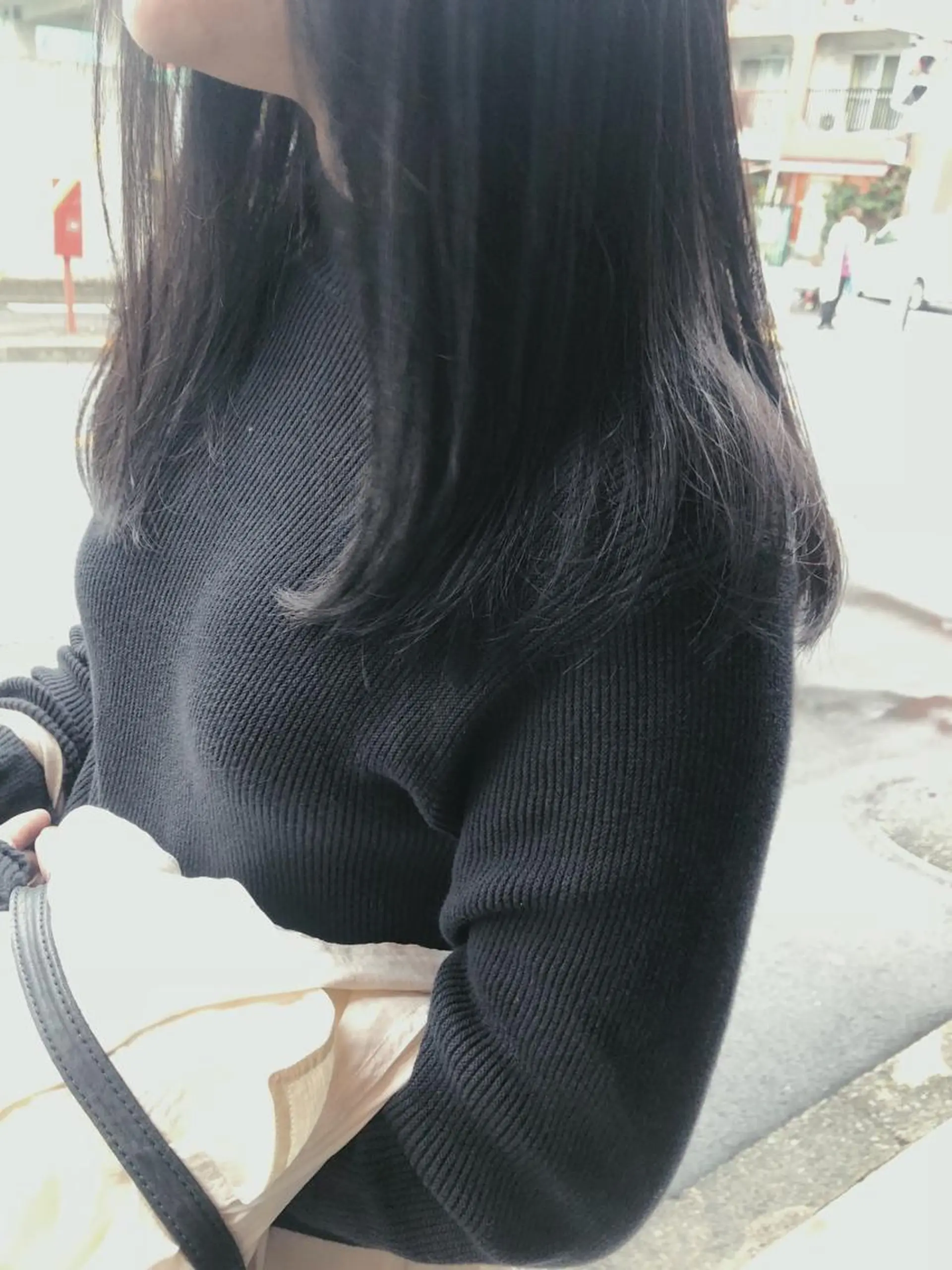 ミディアム カラー パーマ 黒髪 カット ヘアカラー 吉川 愛美李のヘアスタイル