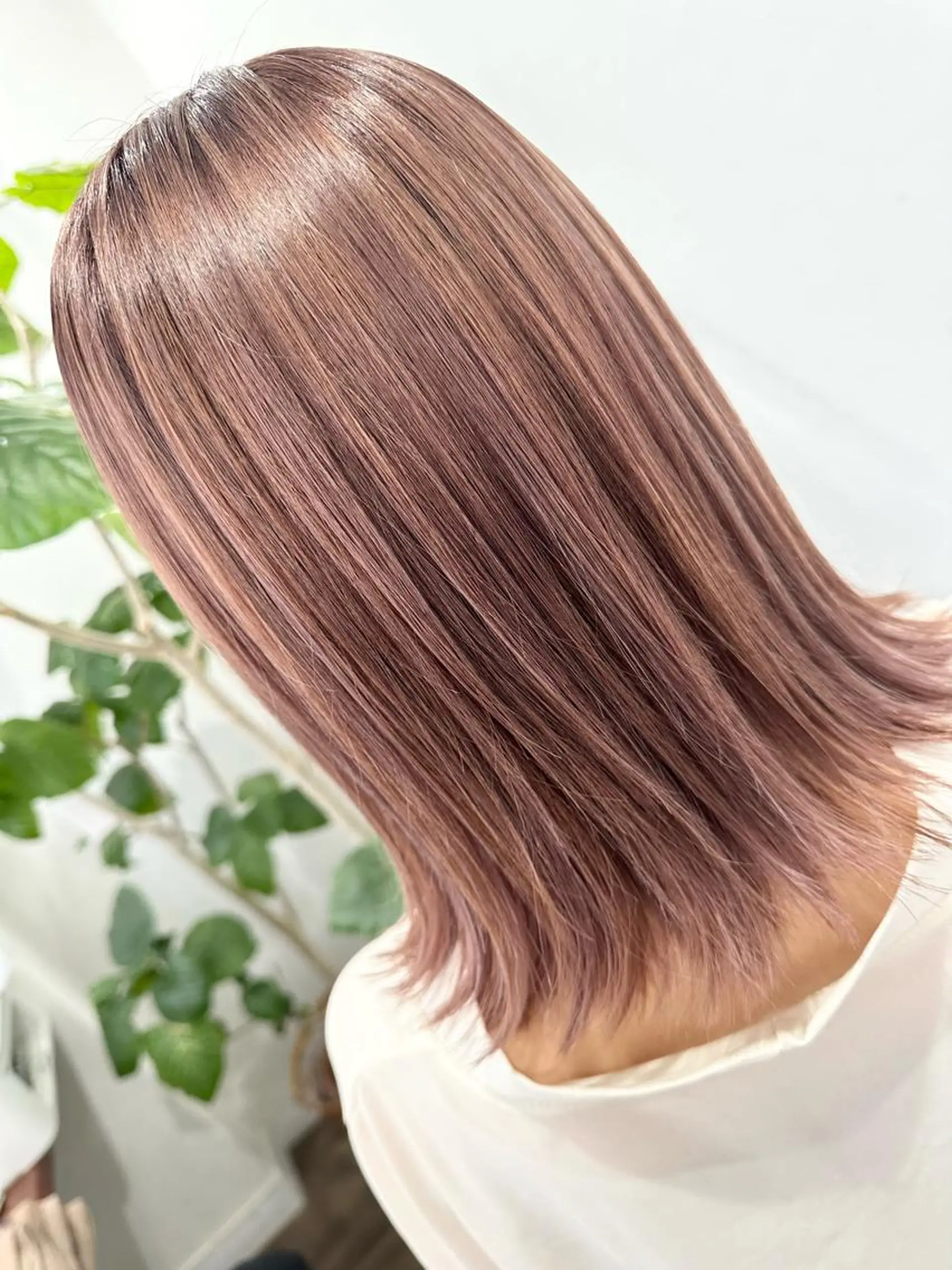 ミディアム カラー カット ヘアカラー ブリーチ毛縮毛矯正 👑山口のヘアスタイル