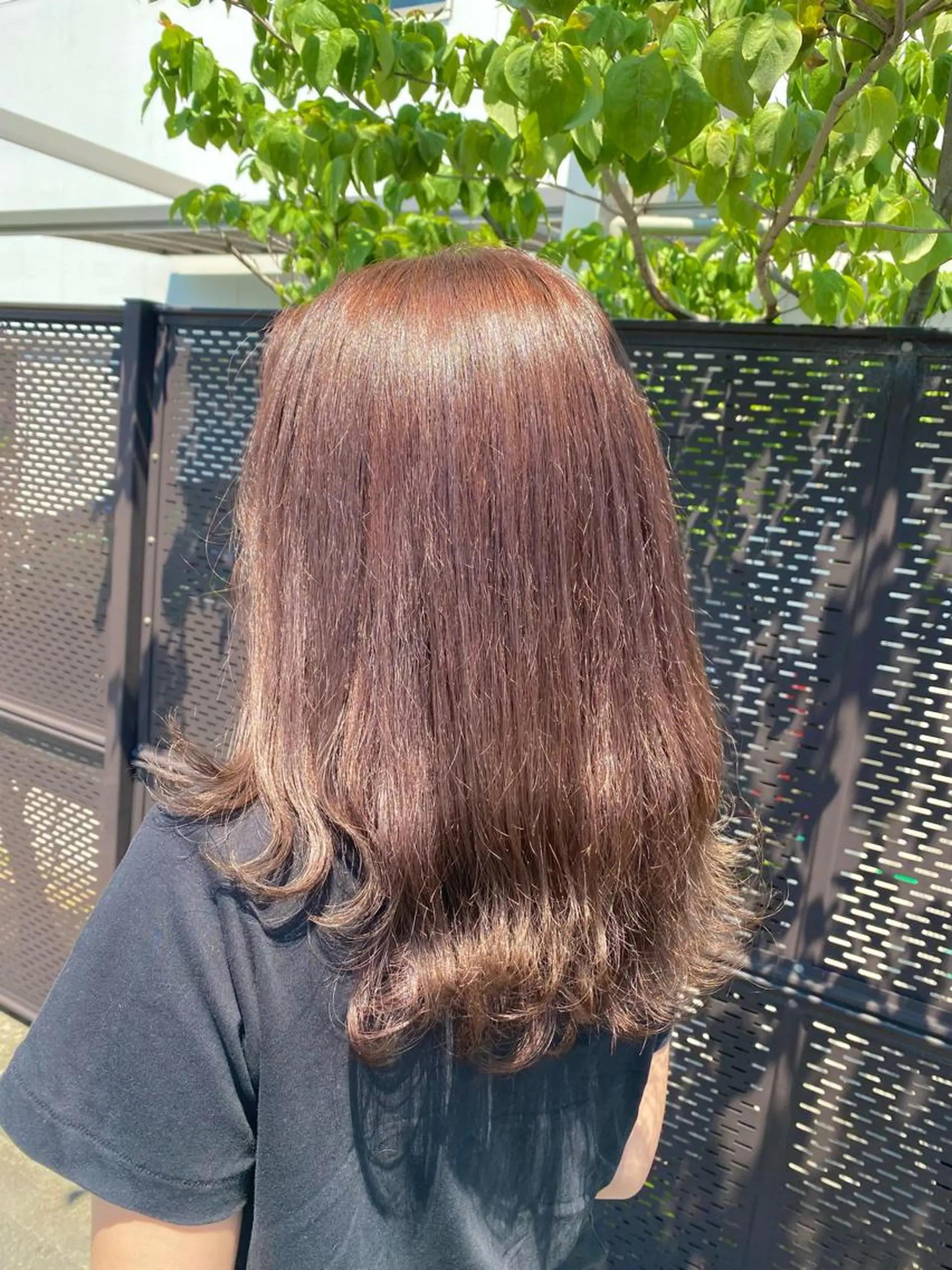 ロング カラー ブリーチ ブラウンカラー パープルカラー パープルブラウン 頓所 大昂のヘアスタイル