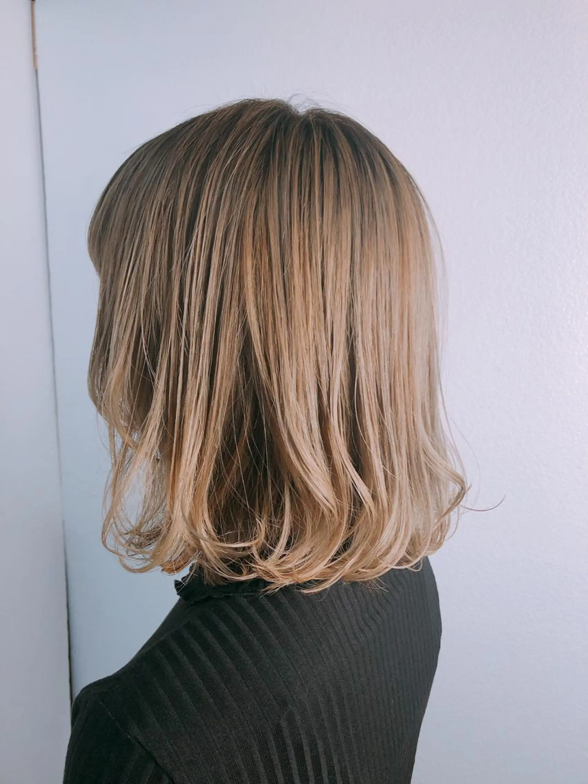 ミディアム カラー TWIN【トゥイン】所属・👑似合わせレイヤー が好評👑佐久田のヘアスタイル