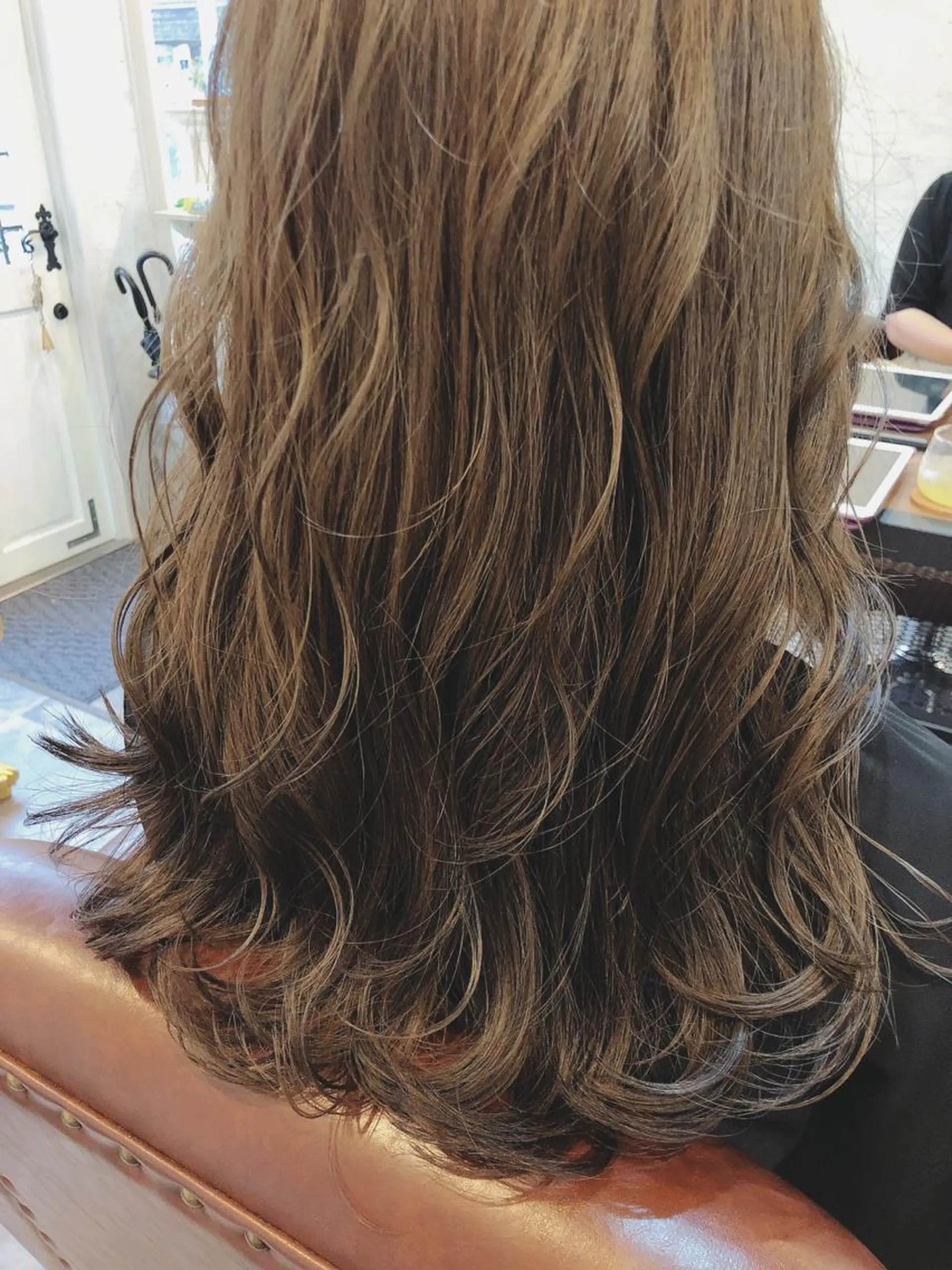 ロング カラー 出雲 莉奈のヘアスタイル