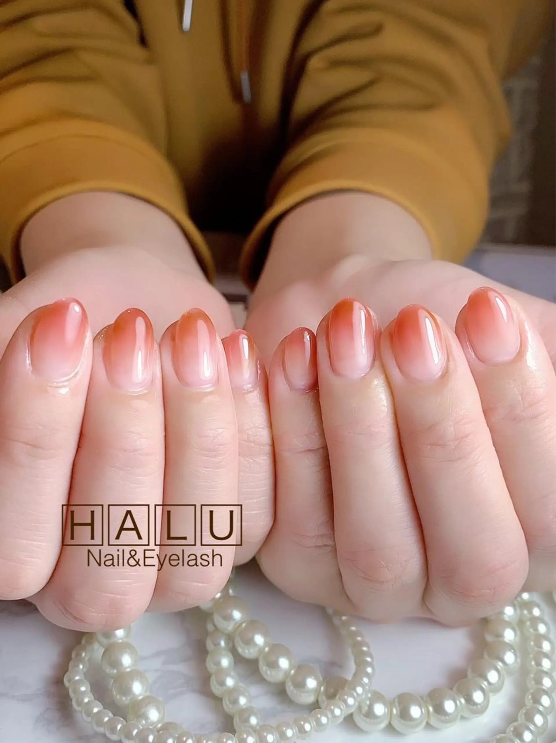 ネイル ニュアンスネイル HALU ハルのネイルデザイン