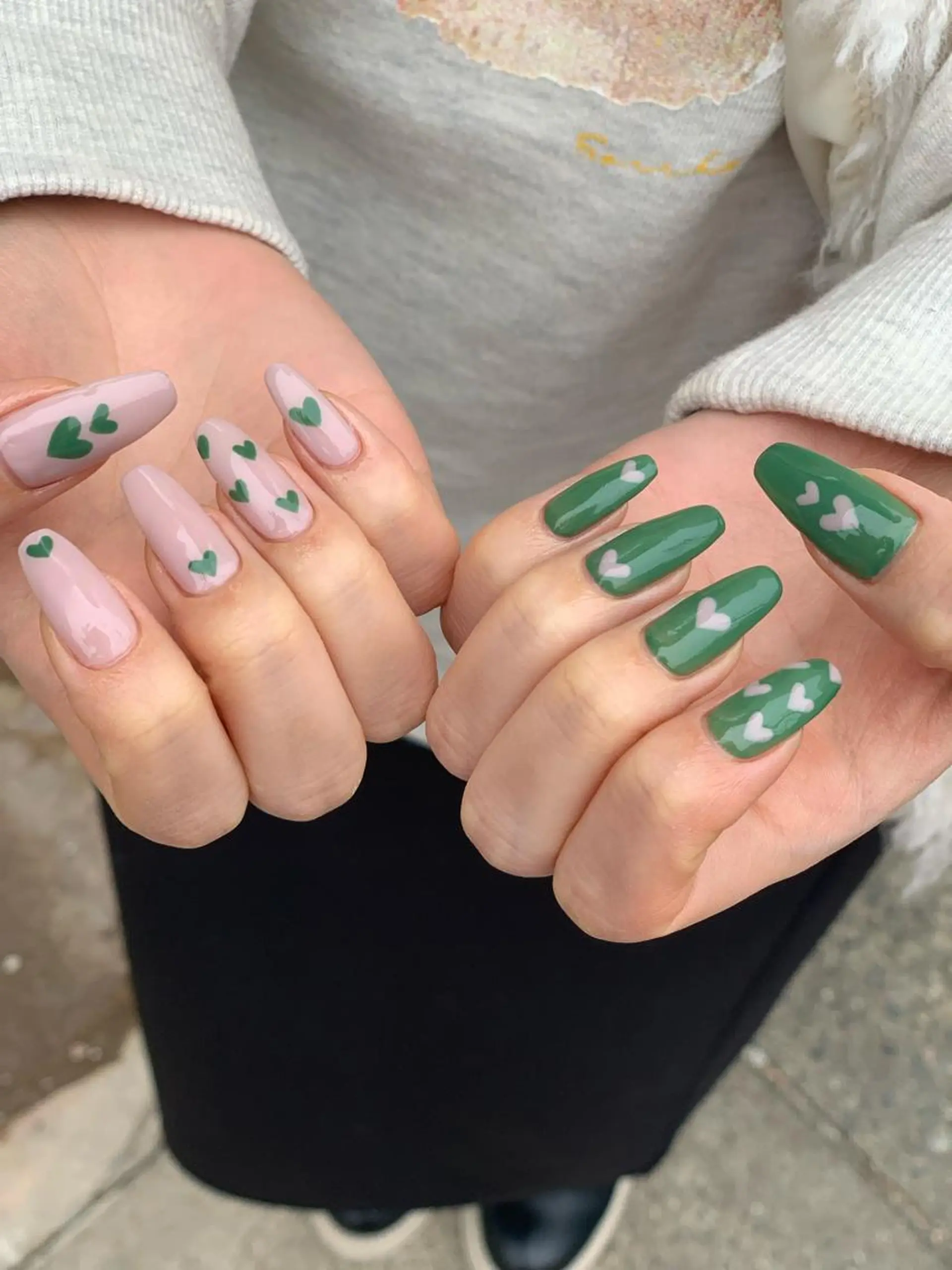 ネイル ハンドネイル 大崎 奈々のネイルデザイン