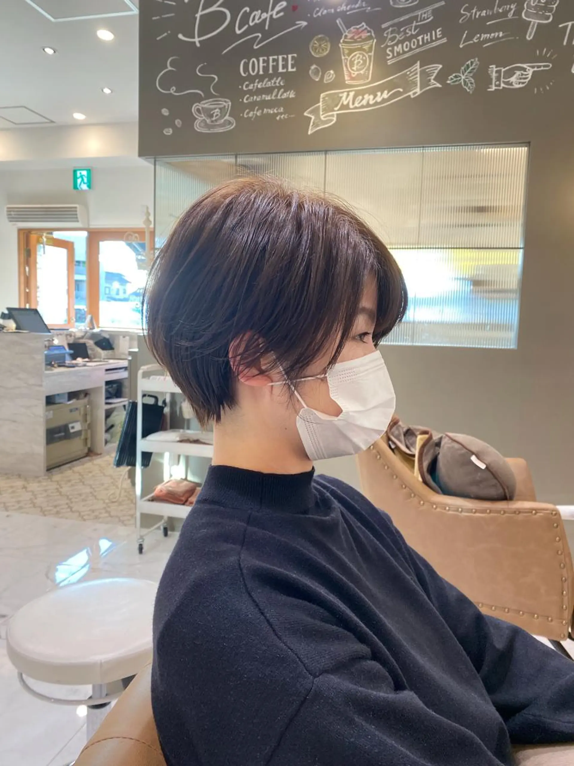 ショート ショートヘア カット ヘアカラー トリートメント 坂井 茅聖のヘアスタイル