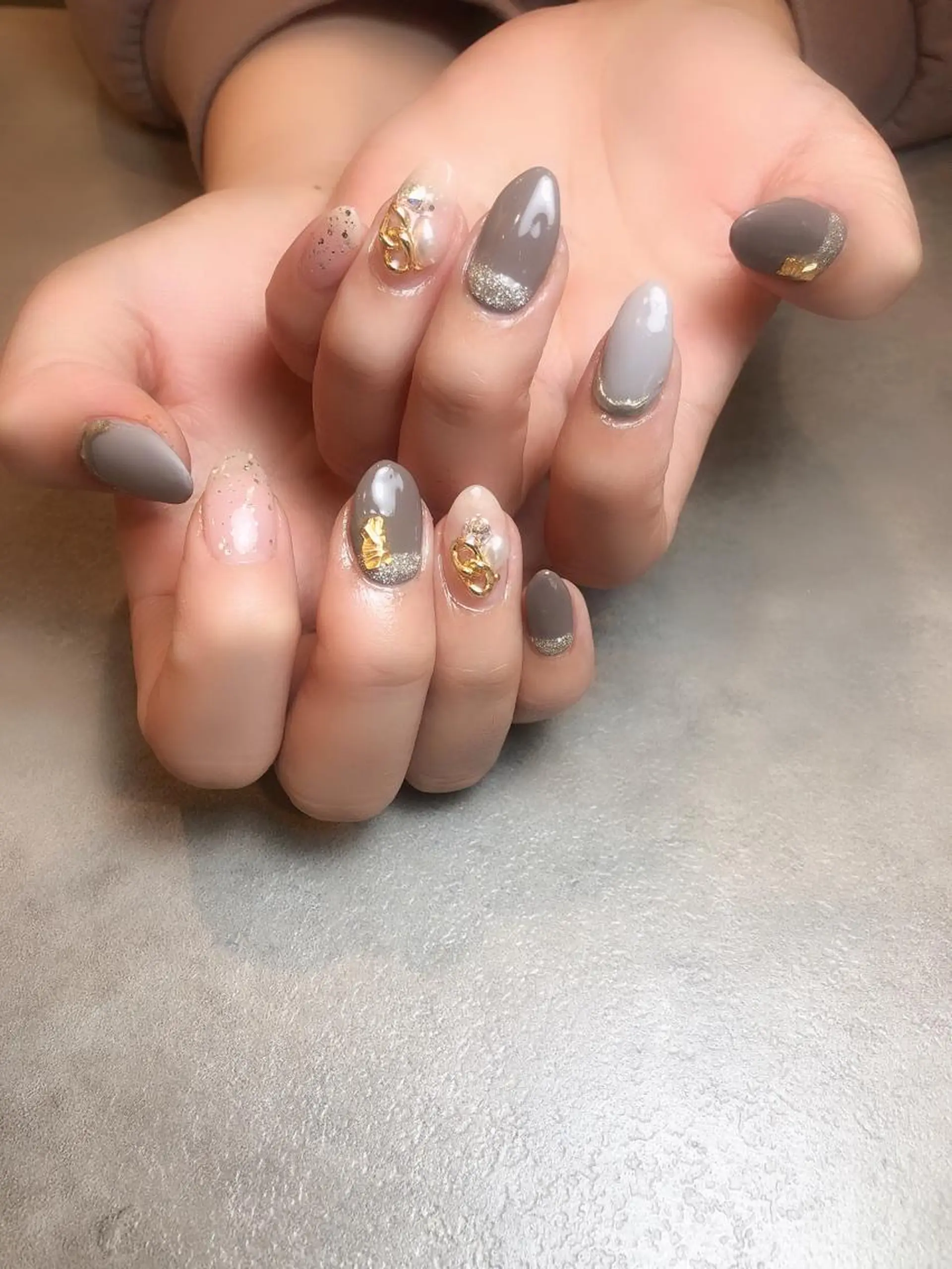 ネイル nailstudio ′ecole所属・nailstudio ′ecoleのネイルデザイン