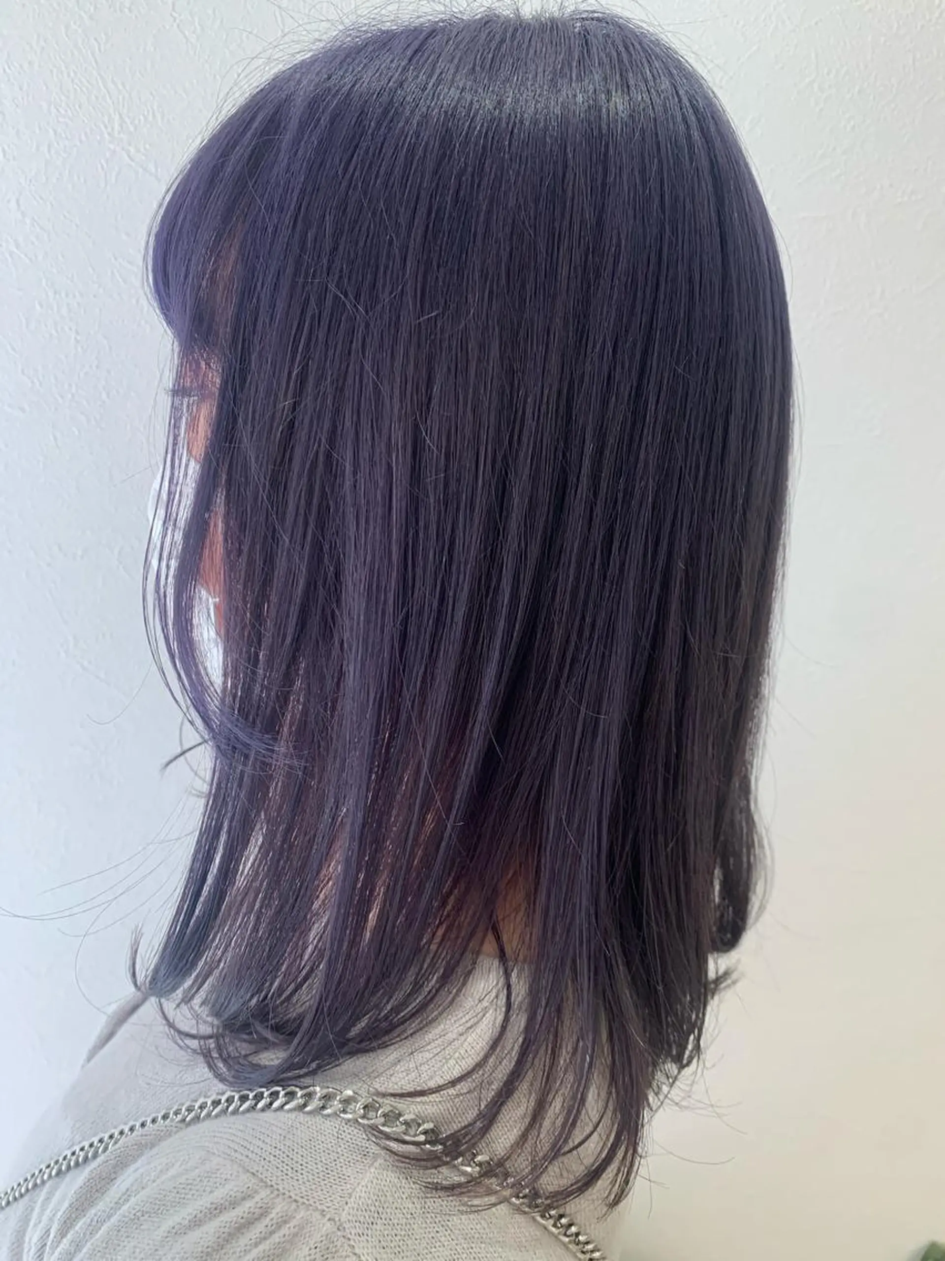 ミディアム カラー ブリーチ ブルーカラー ブルーラベンダー ラベンダーカラー カット ヘアカラー トリートメント hub hair レイヤー/透明感のヘアスタイル
