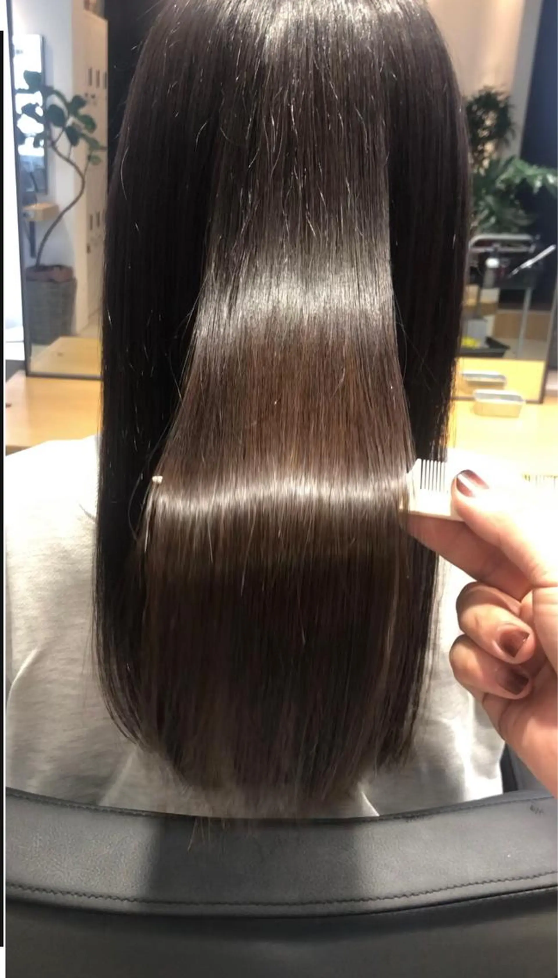 セミロング ✨髪質改善ストレート ×ミニボブ✨萩原　翼のヘアスタイル