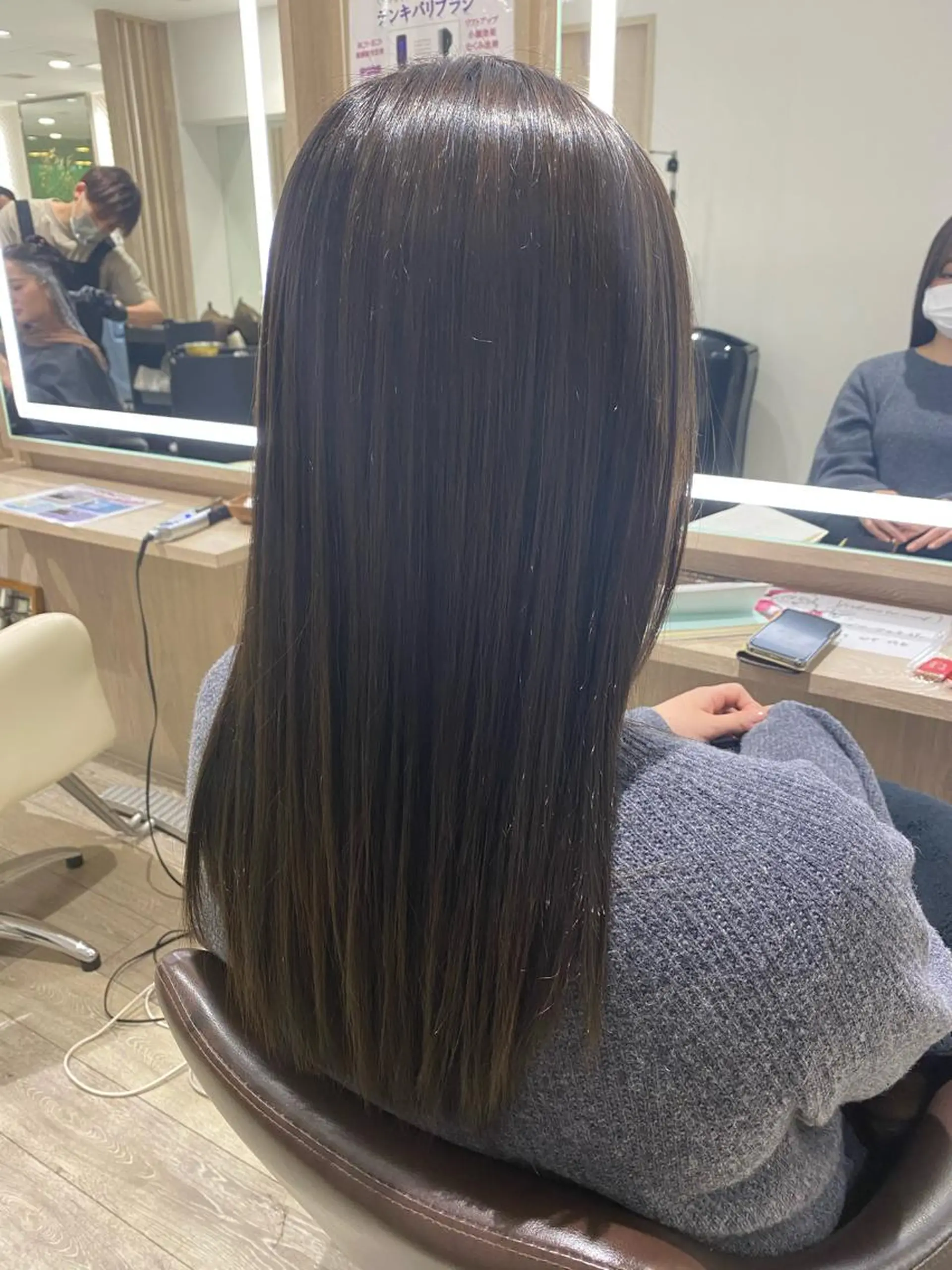 セミロング カラー 韓国レイヤー/ 顔周り💕田中将吾のヘアスタイル