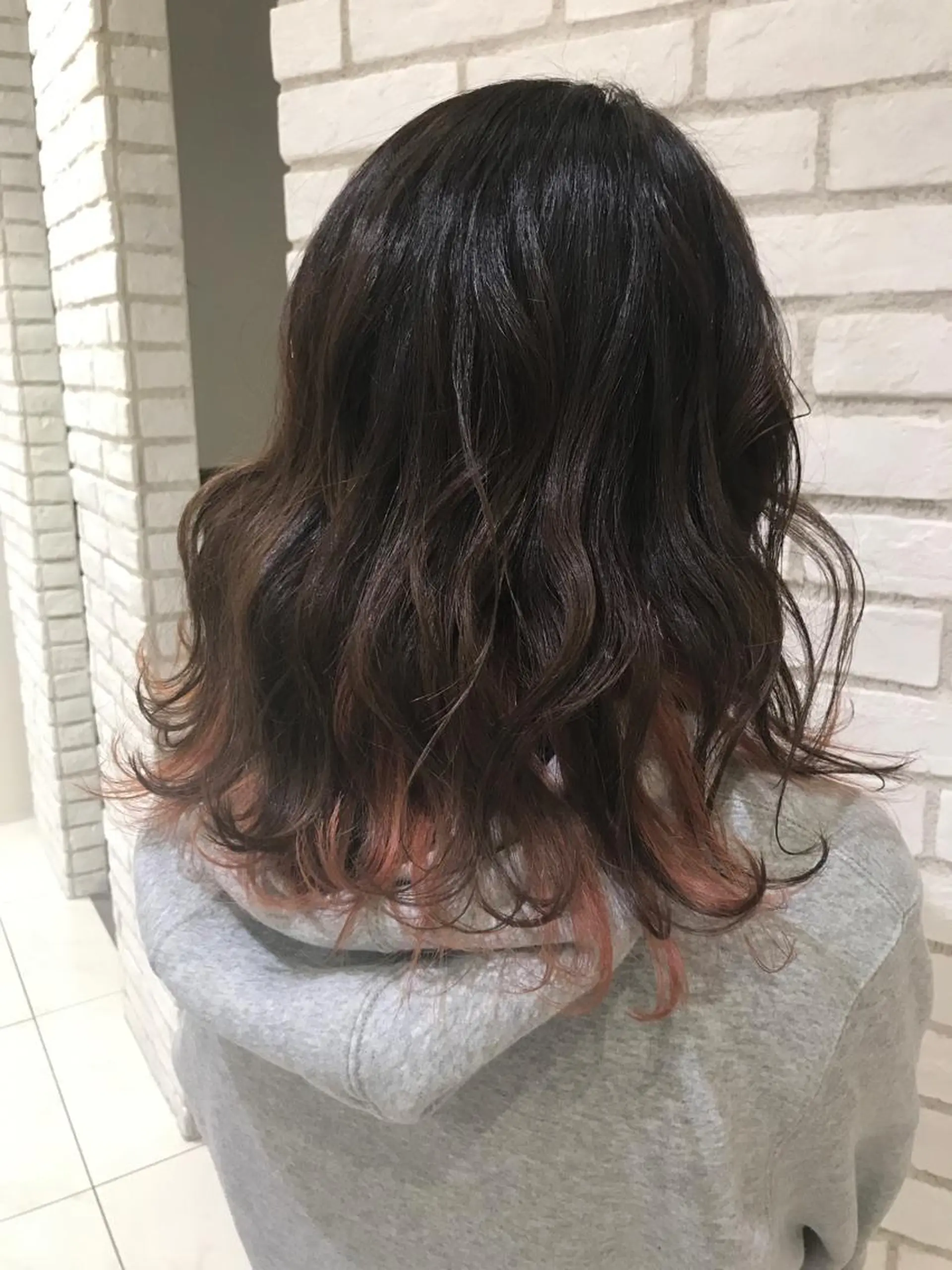 ミディアム カラー インナーカラー ピンクカラー Ash 戸田公園店のヘアスタイル