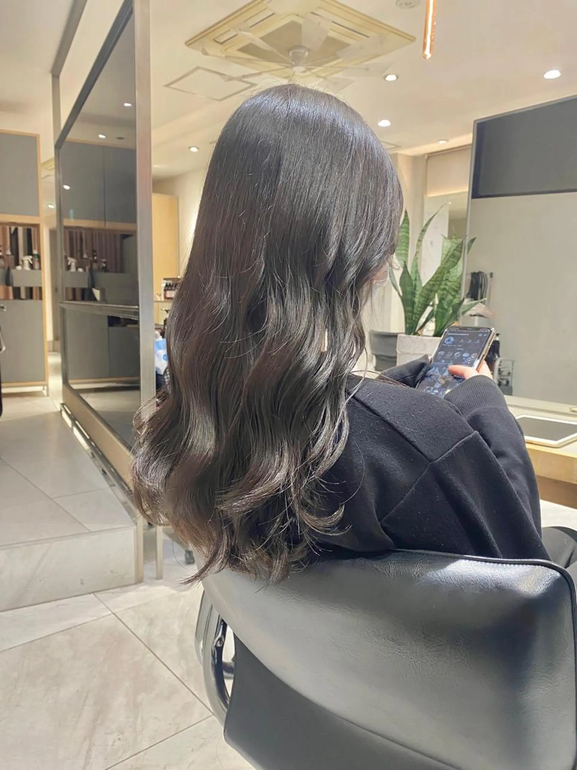 ショート カラー ヘアアレンジ カット ヘアカラー 赤み消しグレージュ 🫒ｒｅｏｎのヘアスタイル