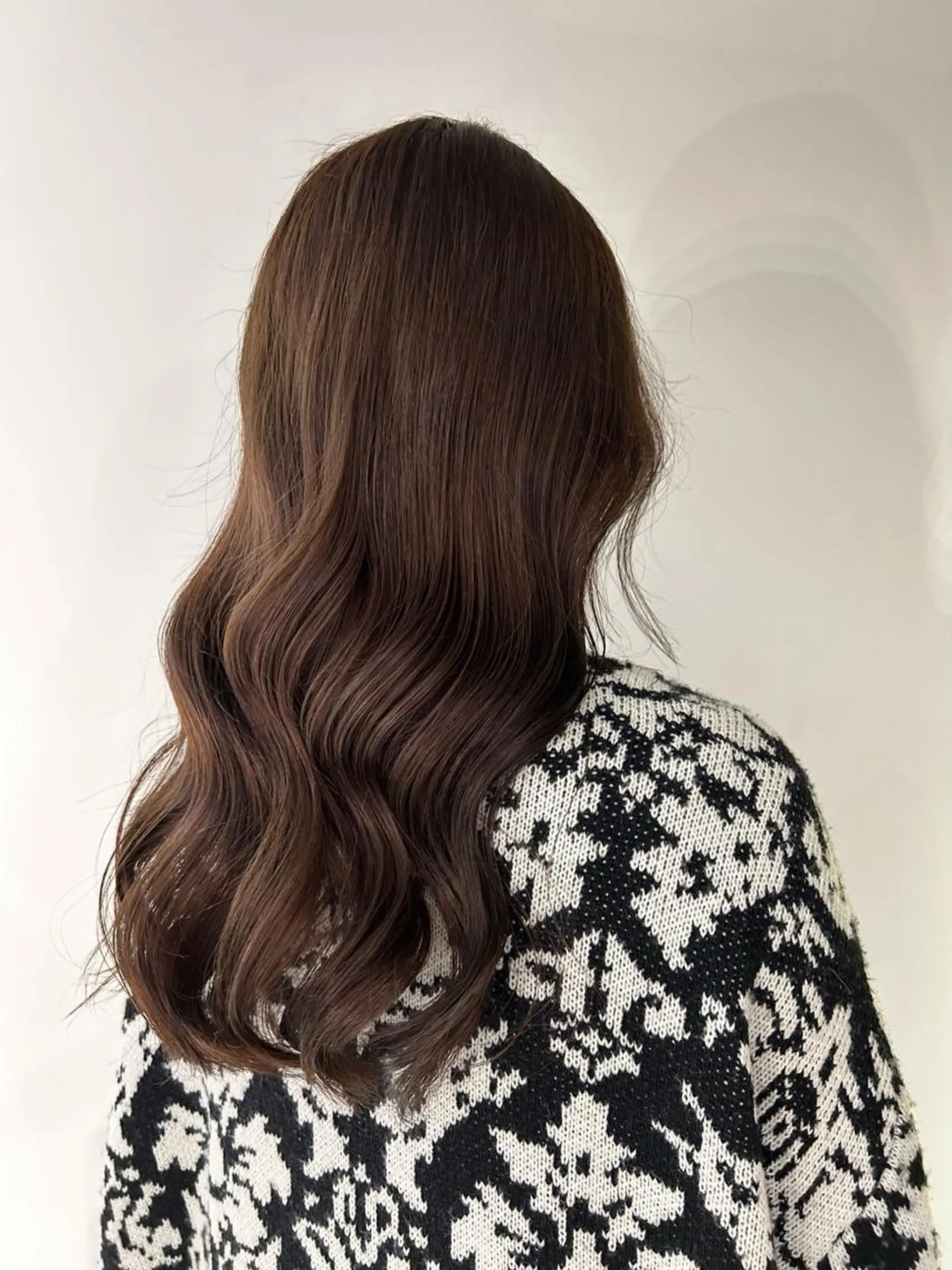 ロング カラー ブラウンカラー チョコレートブラウン ピンクカラー SHINDO MIYUのヘアスタイル