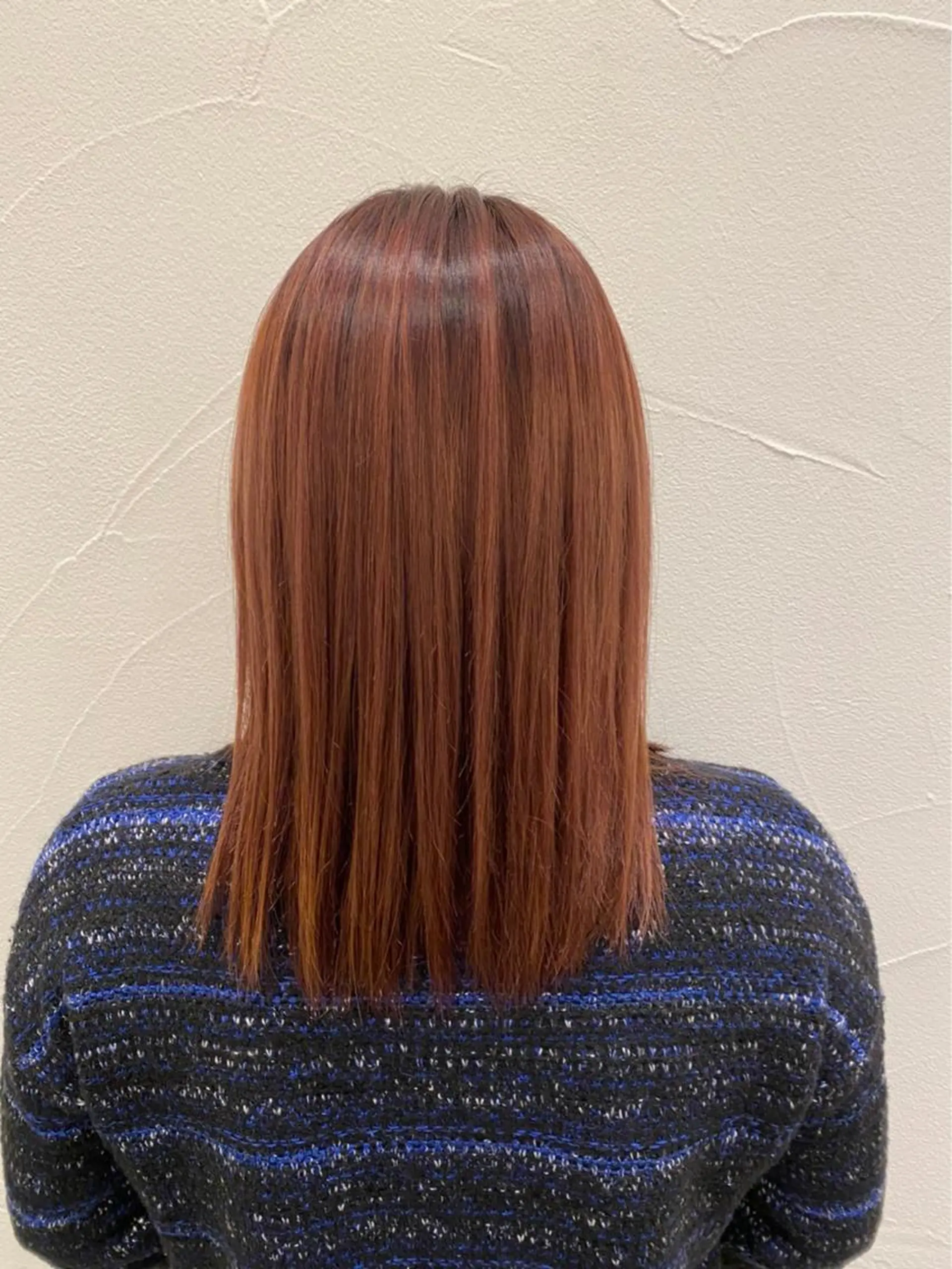 ミディアム カラー ハイライトカラー ピンクカラー ハイライト Ash中目黒店 榊間茜のヘアスタイル