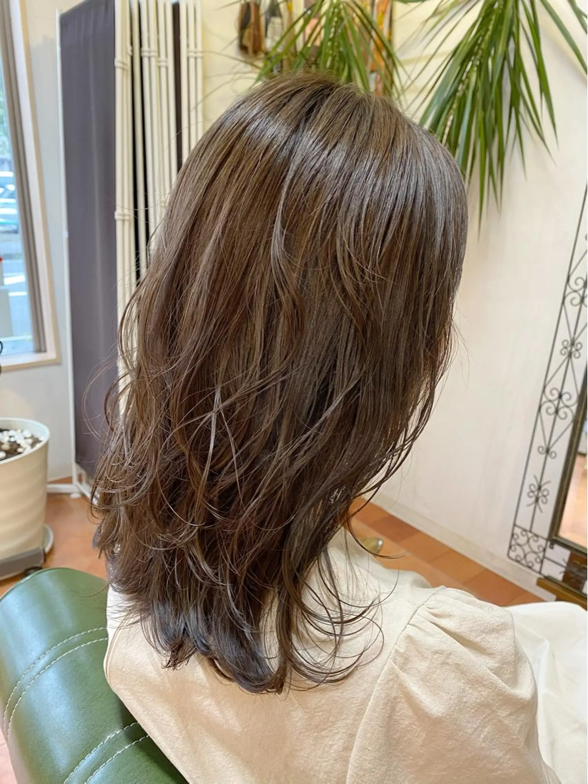 ロング カラー ヘアカラー トリートメント 石井 佑樹のヘアスタイル