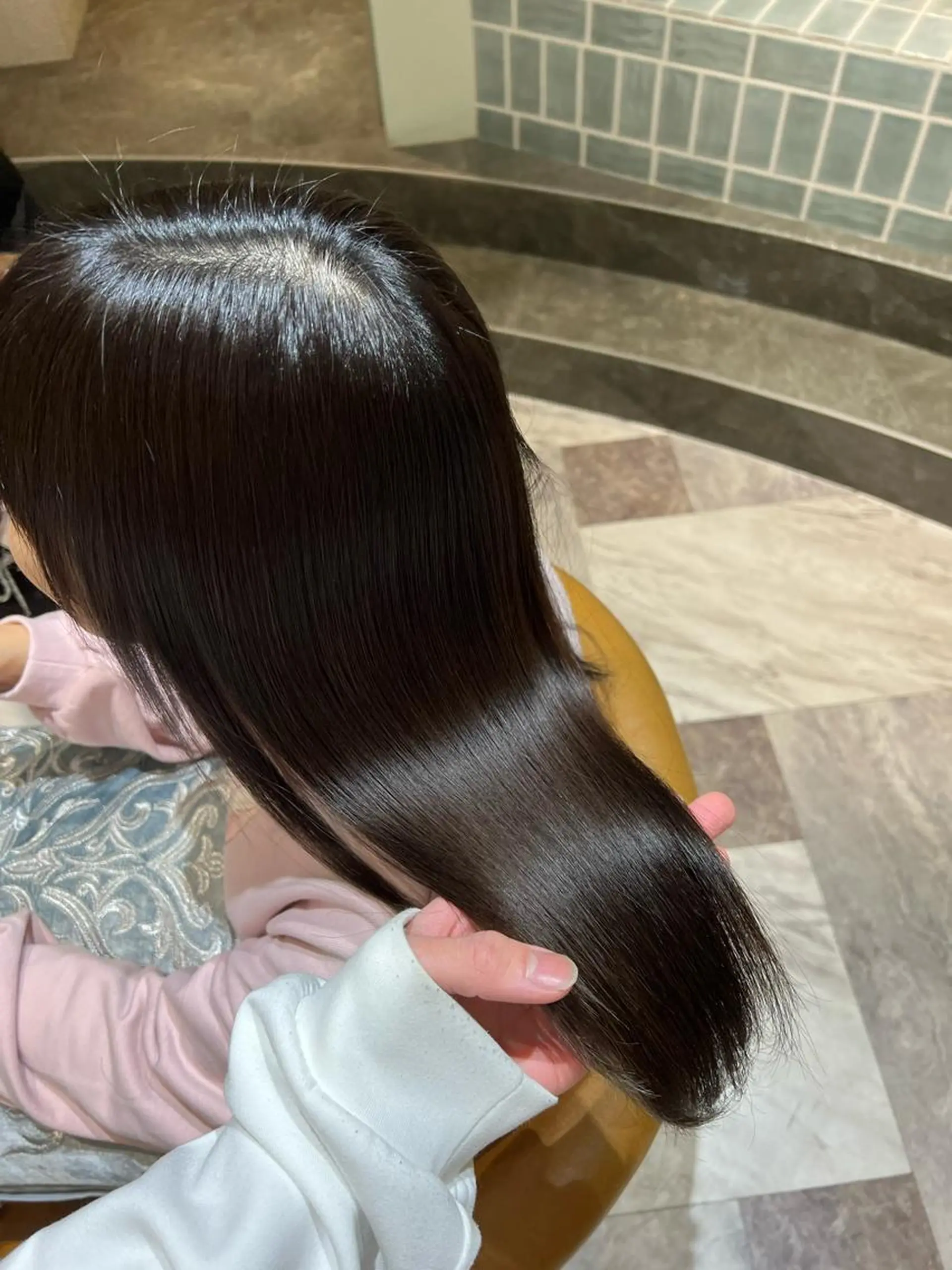 セミロング カラー パーマ カット ヘアカラー トリートメント レイヤーカット/ 顔周り 五島巨幹のヘアスタイル