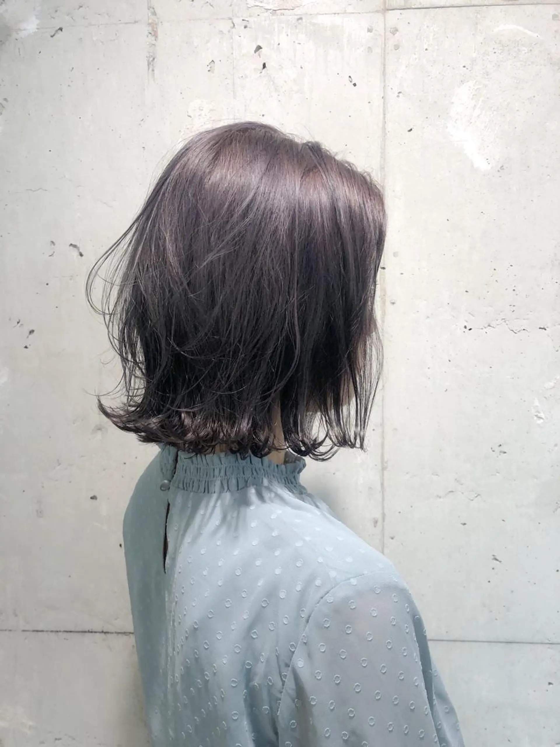 ミディアム カラー パーマ ヘアアレンジ メンズ キッズ ネイル マツエク・マツパ 切りっぱなしボブ メンズブリーチ ブリーチ ケアブリーチ 透明感カラー Rene'所属・当日予約⭕️ yuriのヘアスタイル