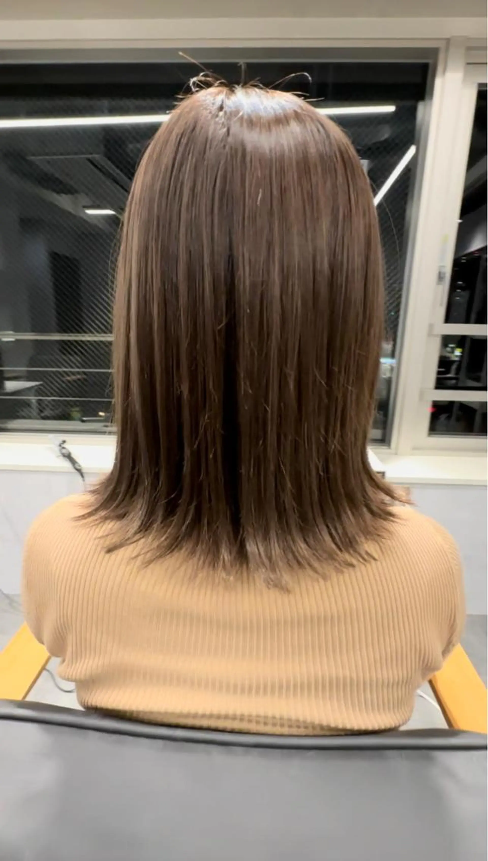 ミディアム カラー ベージュカラー グレージュ ヘアカラー トリートメント プルエクステ/透明感 カラー✨KAZUKIのヘアスタイル