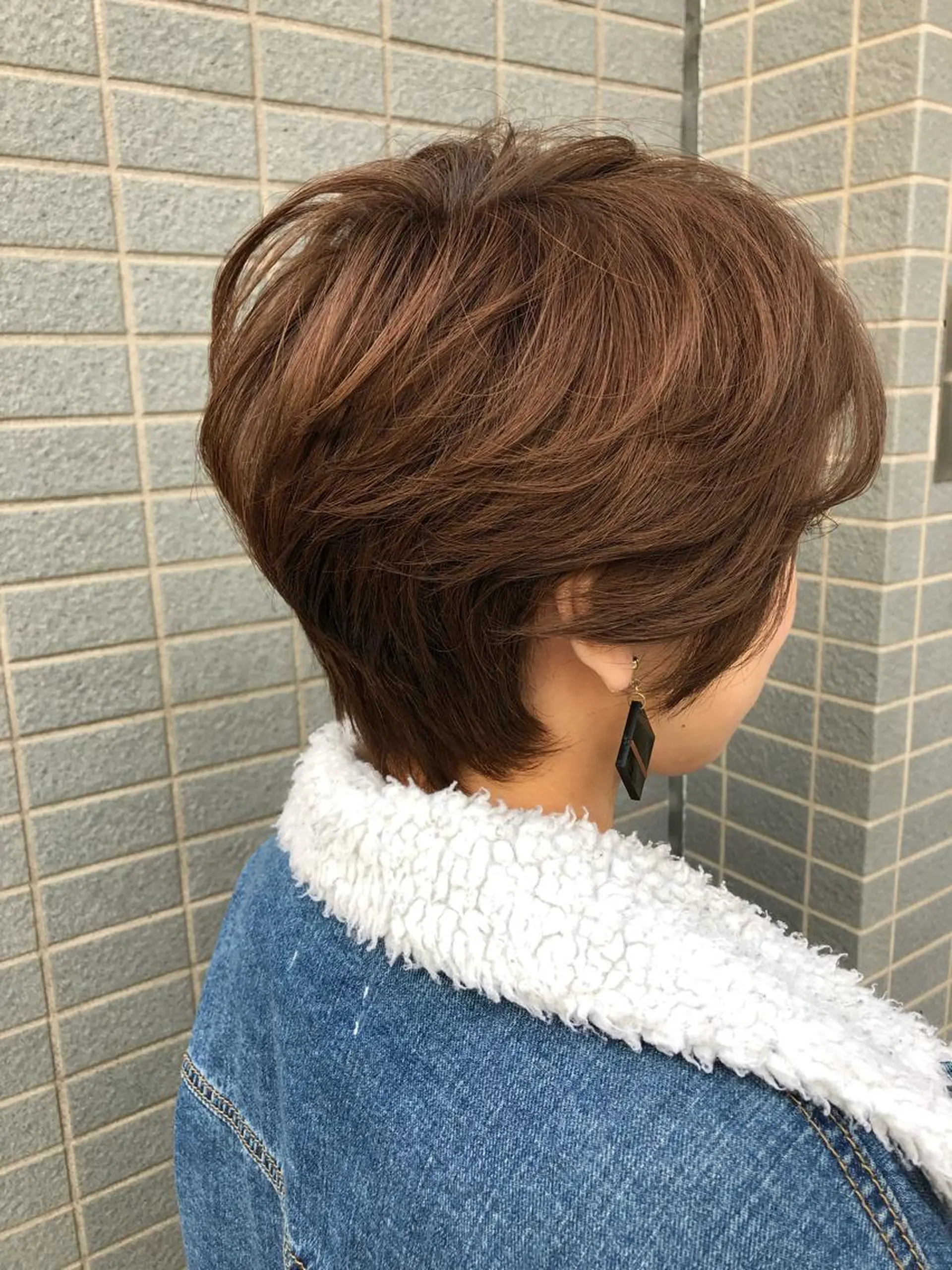 ショート カラー 似合わせ レイヤー須川のヘアスタイル