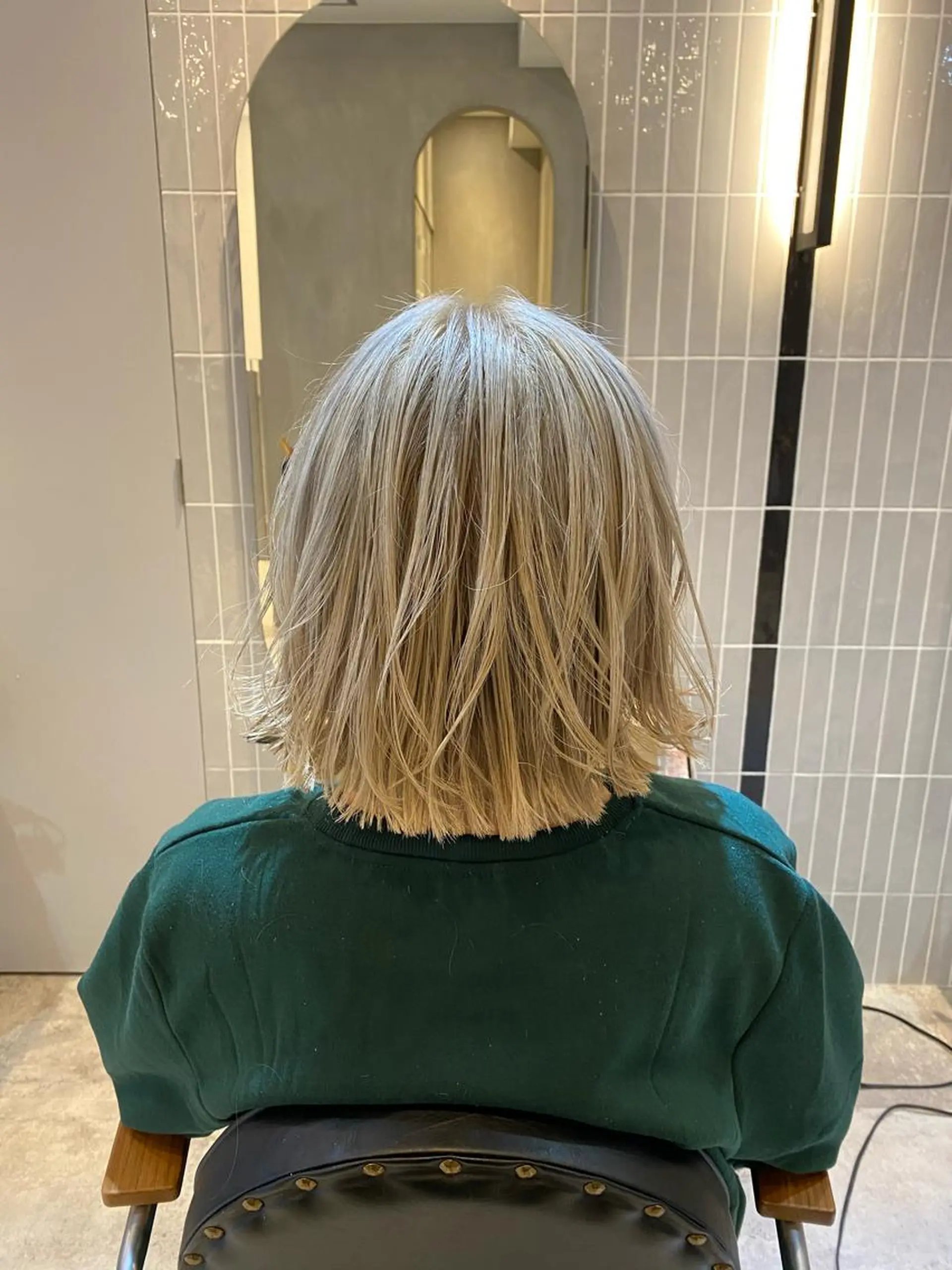 ショート カラー Emerge 新宿東口店所属・堀山 佳奈のヘアスタイル