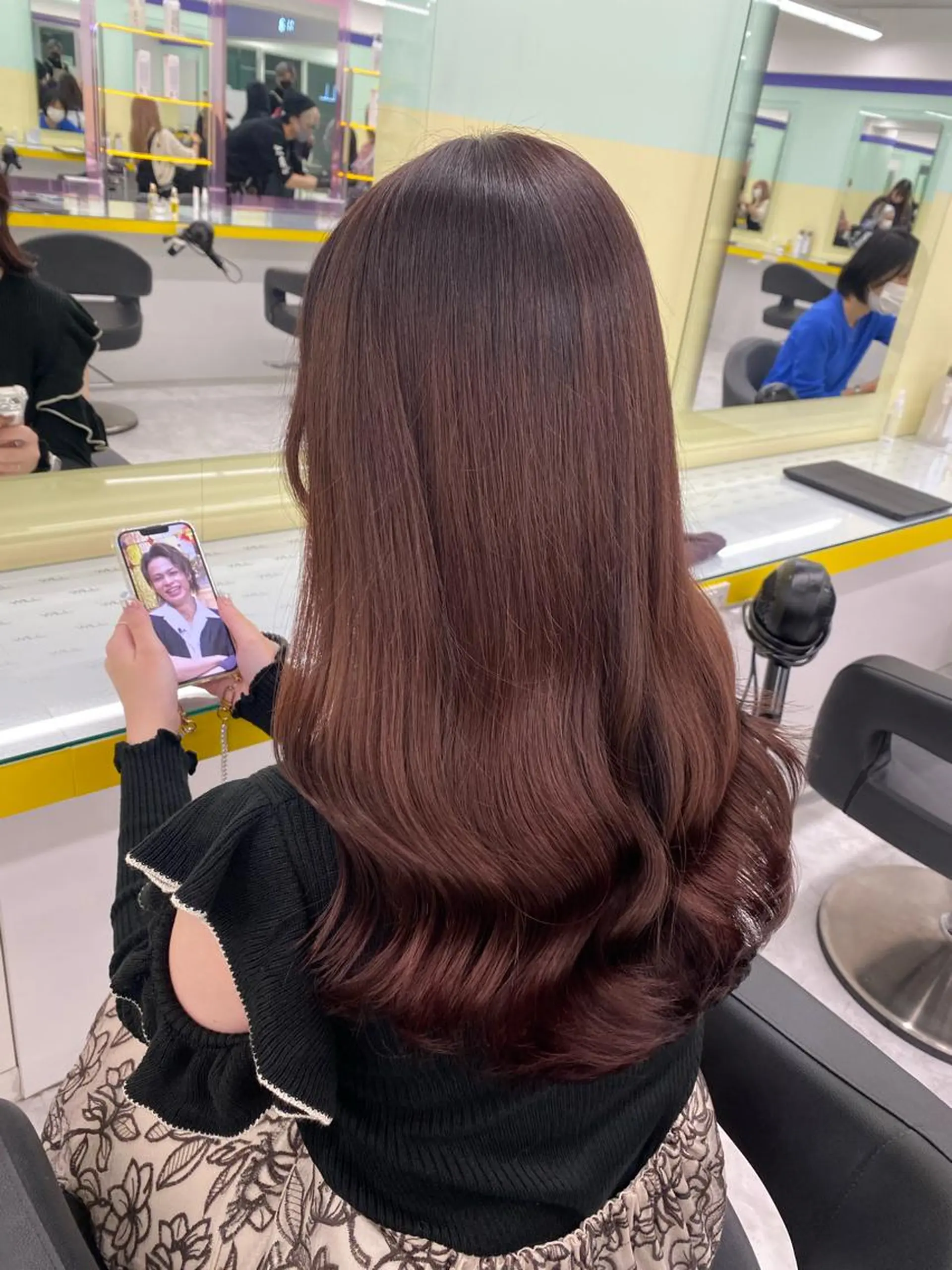 ロング カラー パーマ ヘアアレンジ メンズ キッズ ネイル マツエク・マツパ アイブロウ カット ヘアカラー トリートメント ヘッドスパ ヘアセット linette所属・🐩推し活🐩 FUTABA🍒のヘアスタイル