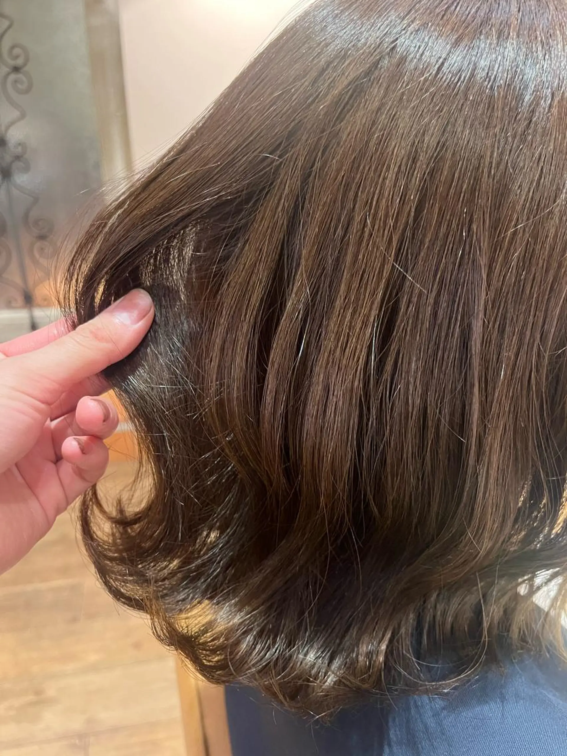 ミディアム カラー ベージュカラー 透明感カラー オリーブベージュ 関根 菜帆のヘアスタイル