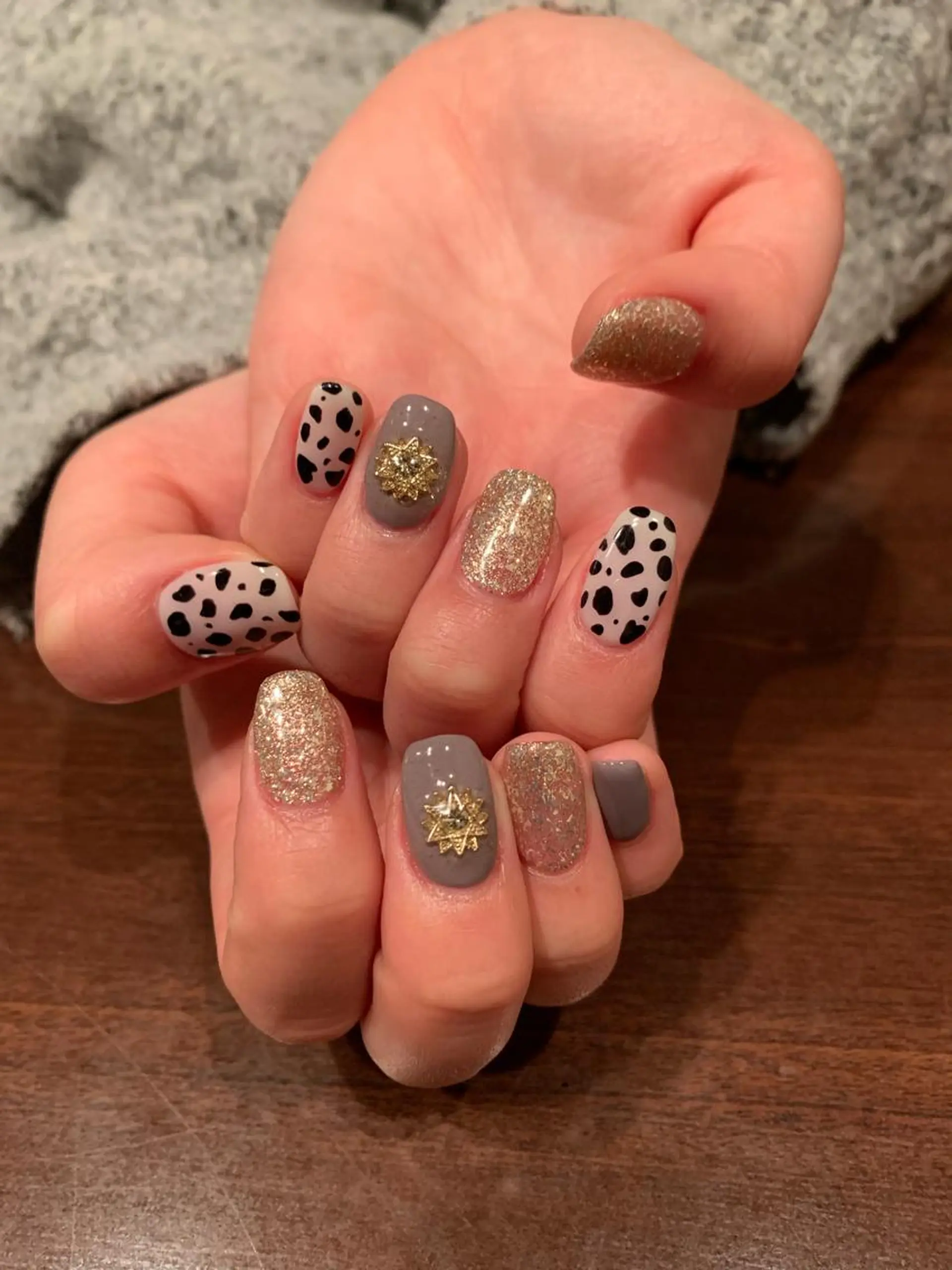 ネイル ハンドネイル 高尾 梨花のネイルデザイン