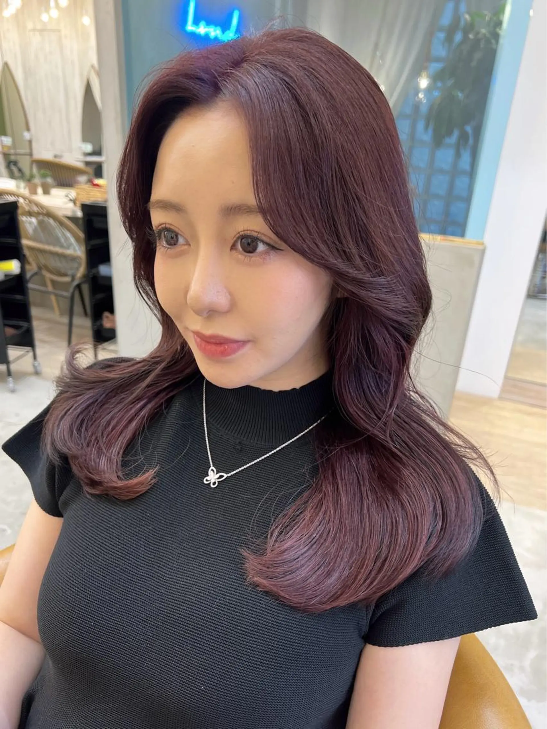 ミディアム カット ヘアカラー トリートメント 🌷韓国レイヤー/艶 カラー🇰🇷amiのヘアスタイル