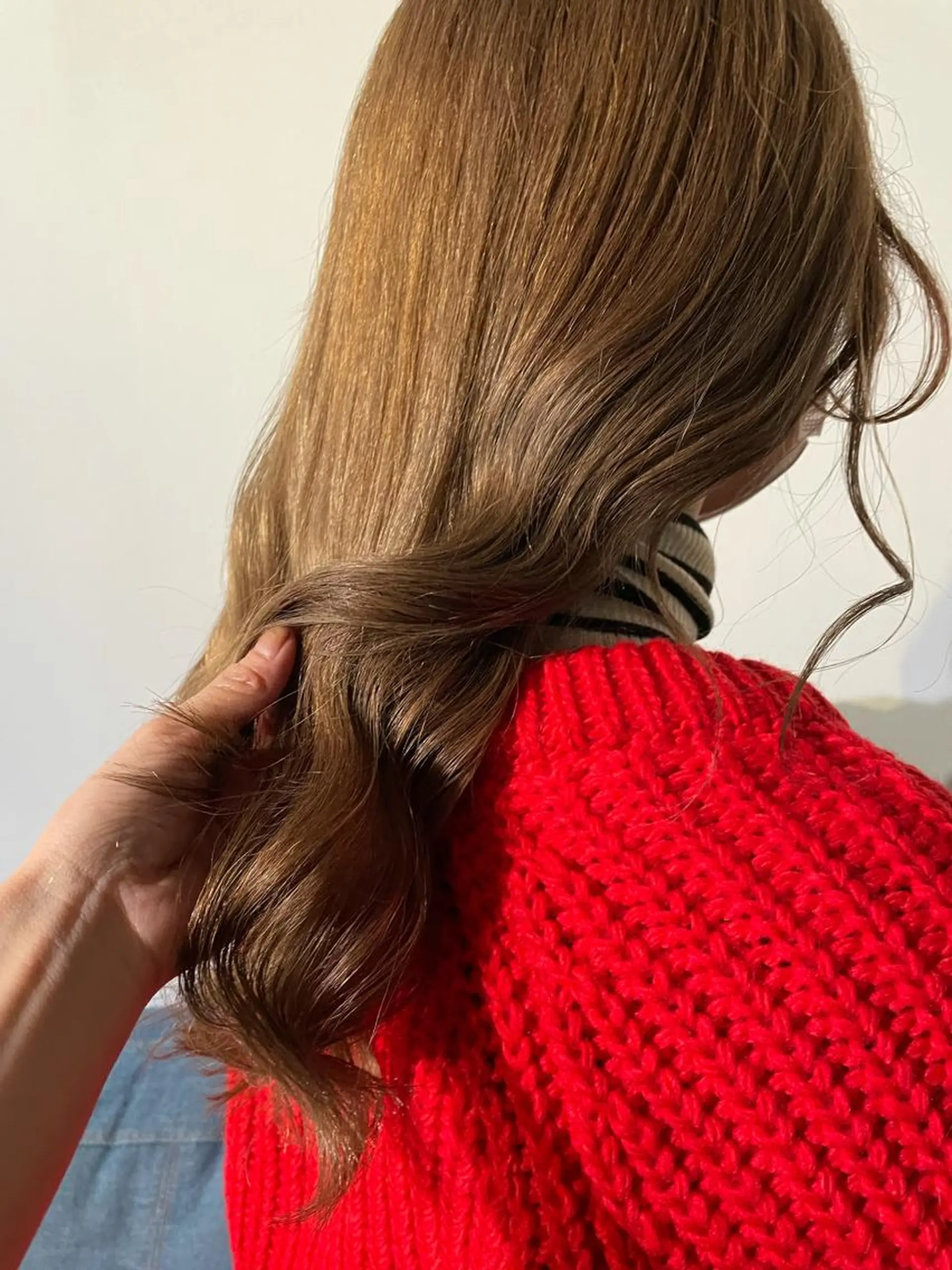 ロング カラー ヘアアレンジ キッズ マツエク・マツパ アイブロウ カット ヘアカラー 透明感カラー/推しカ ラー☁️JURAのヘアスタイル