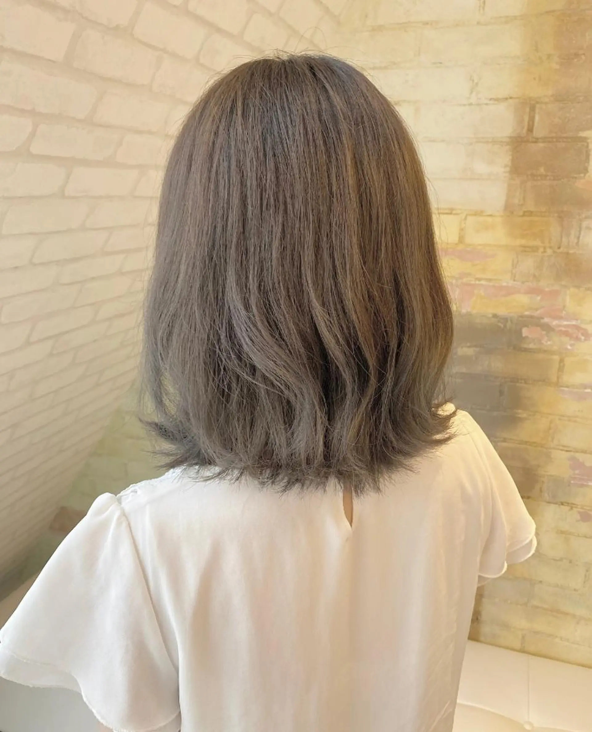 ミディアム YUNA ユウナのヘアスタイル