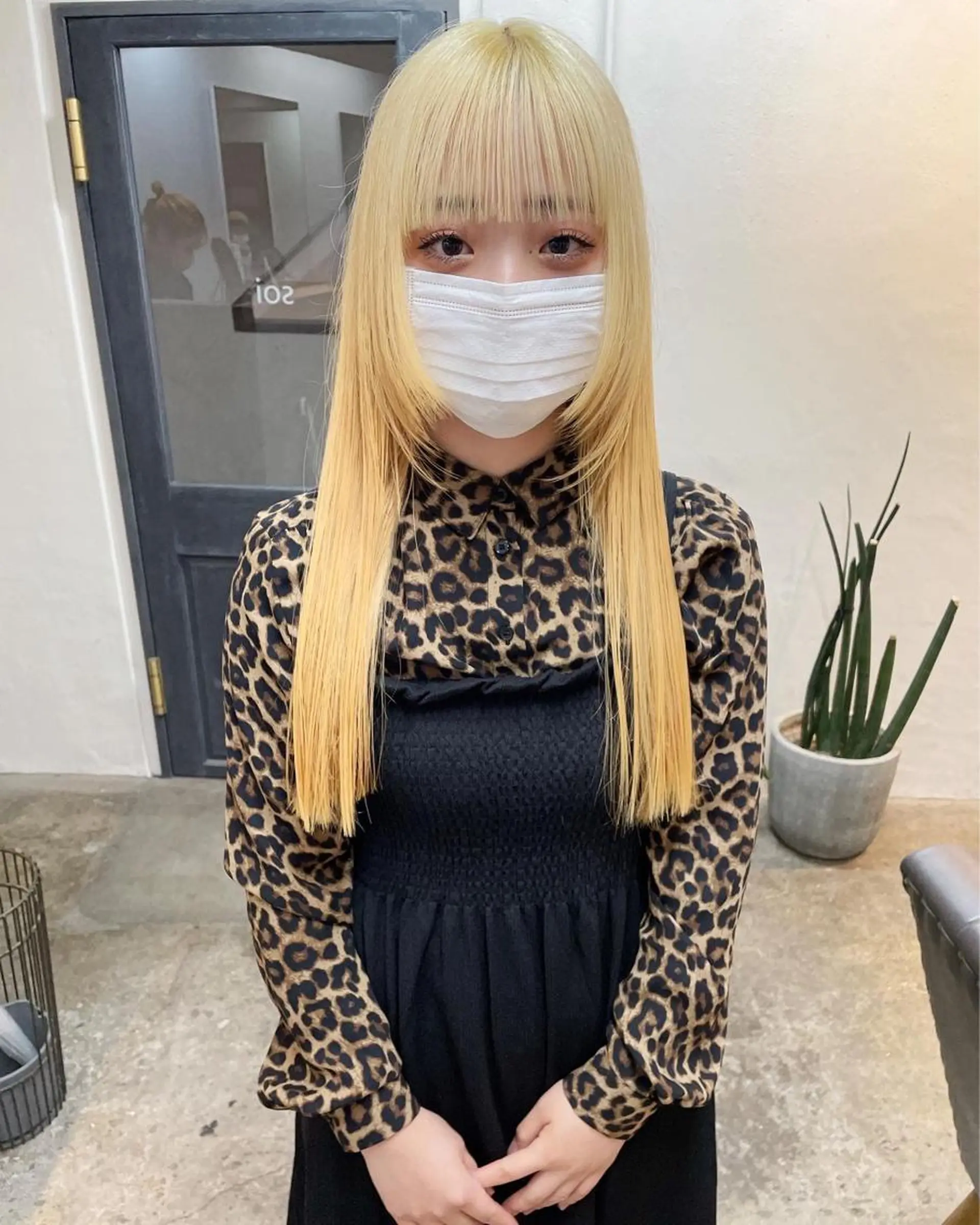 ロング カラー ヘアアレンジ 抜きっぱなしブロンド 丸山渉/パーマ エフェクトブリーチのヘアスタイル