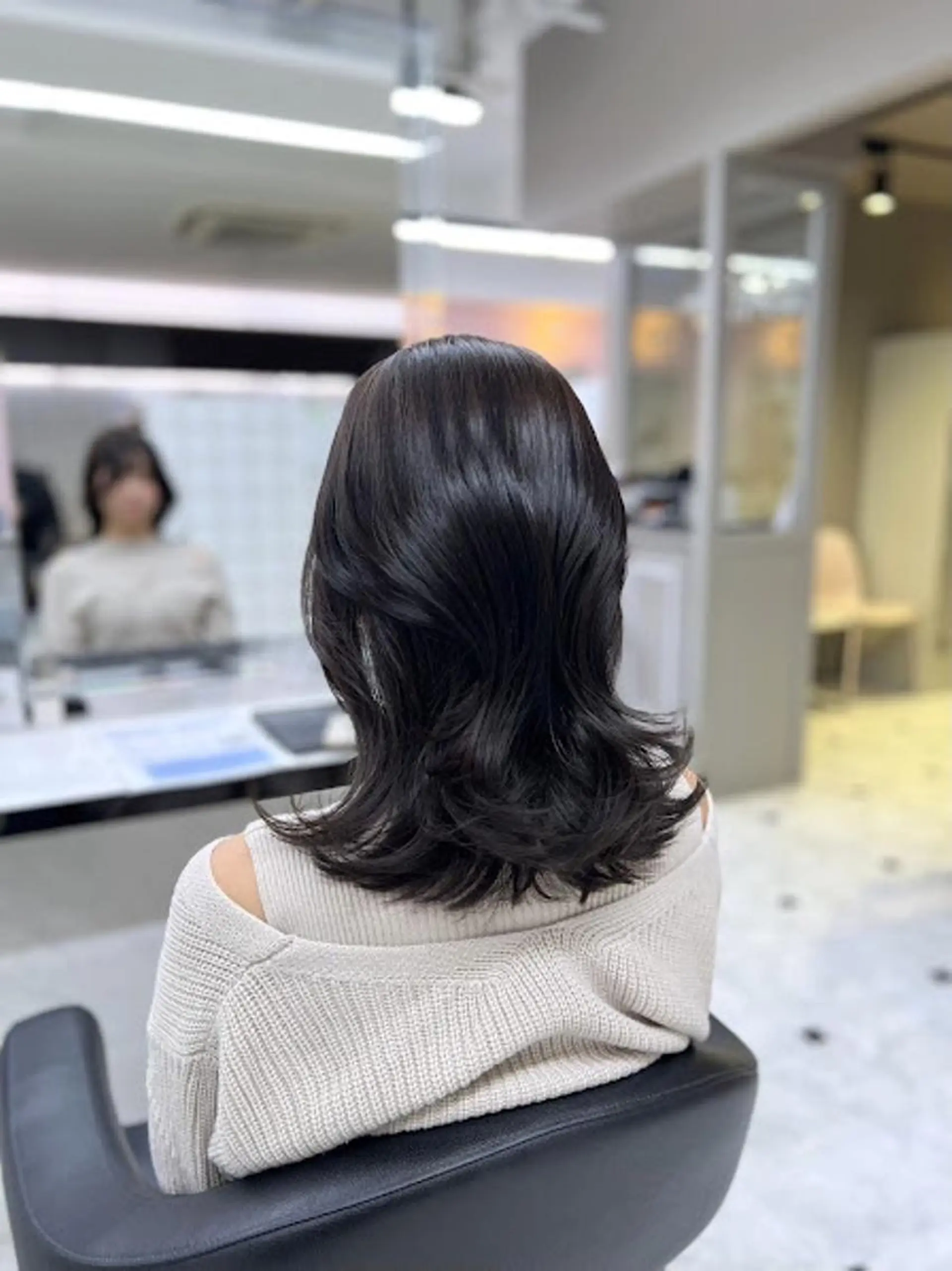 カラー 【公式】DISCO銀 座🪩トレンド🪽のヘアスタイル