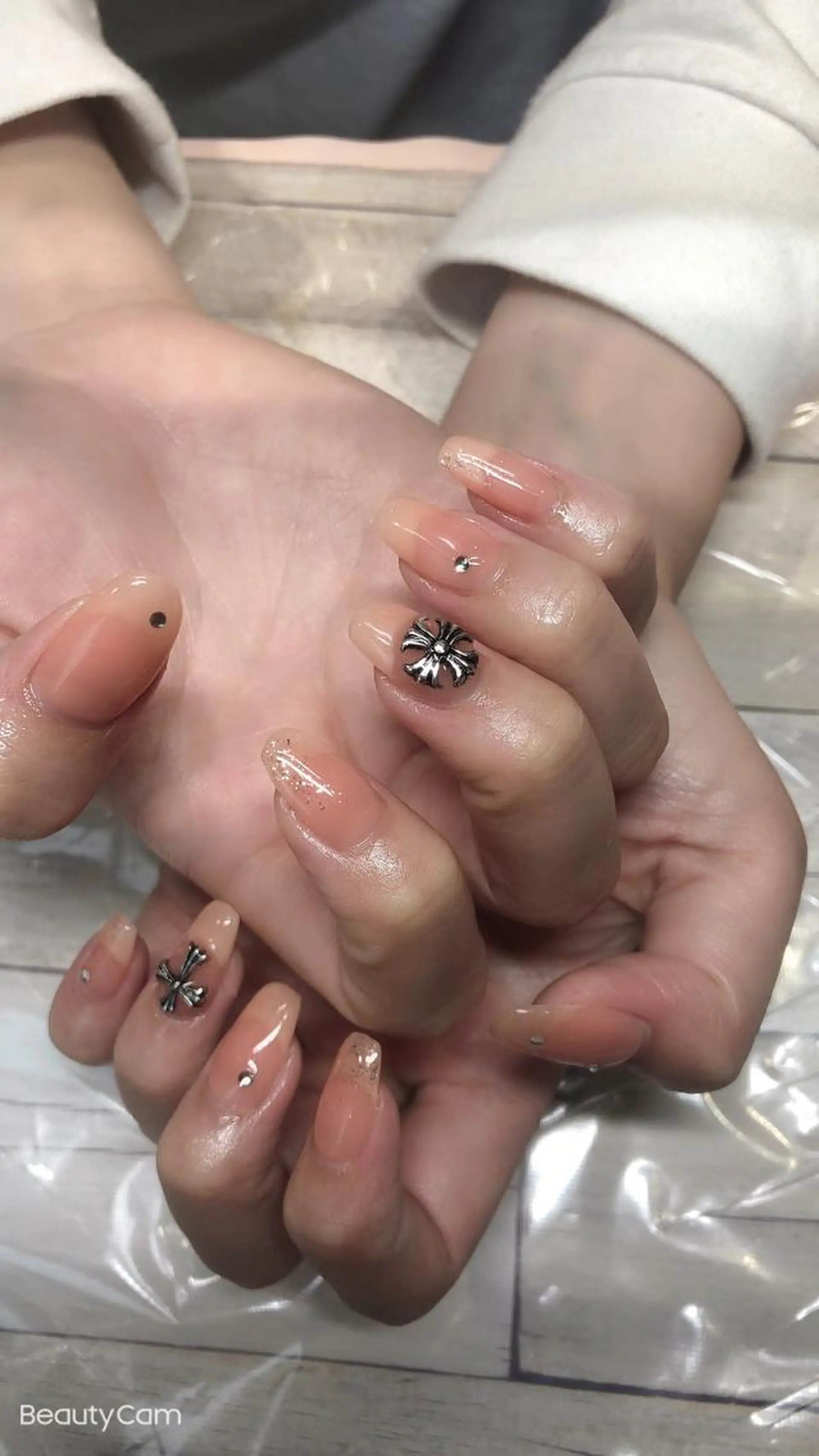 ネイル 💎Guarendo💎錦糸町店所属・✨アン ミユ✨のネイルデザイン