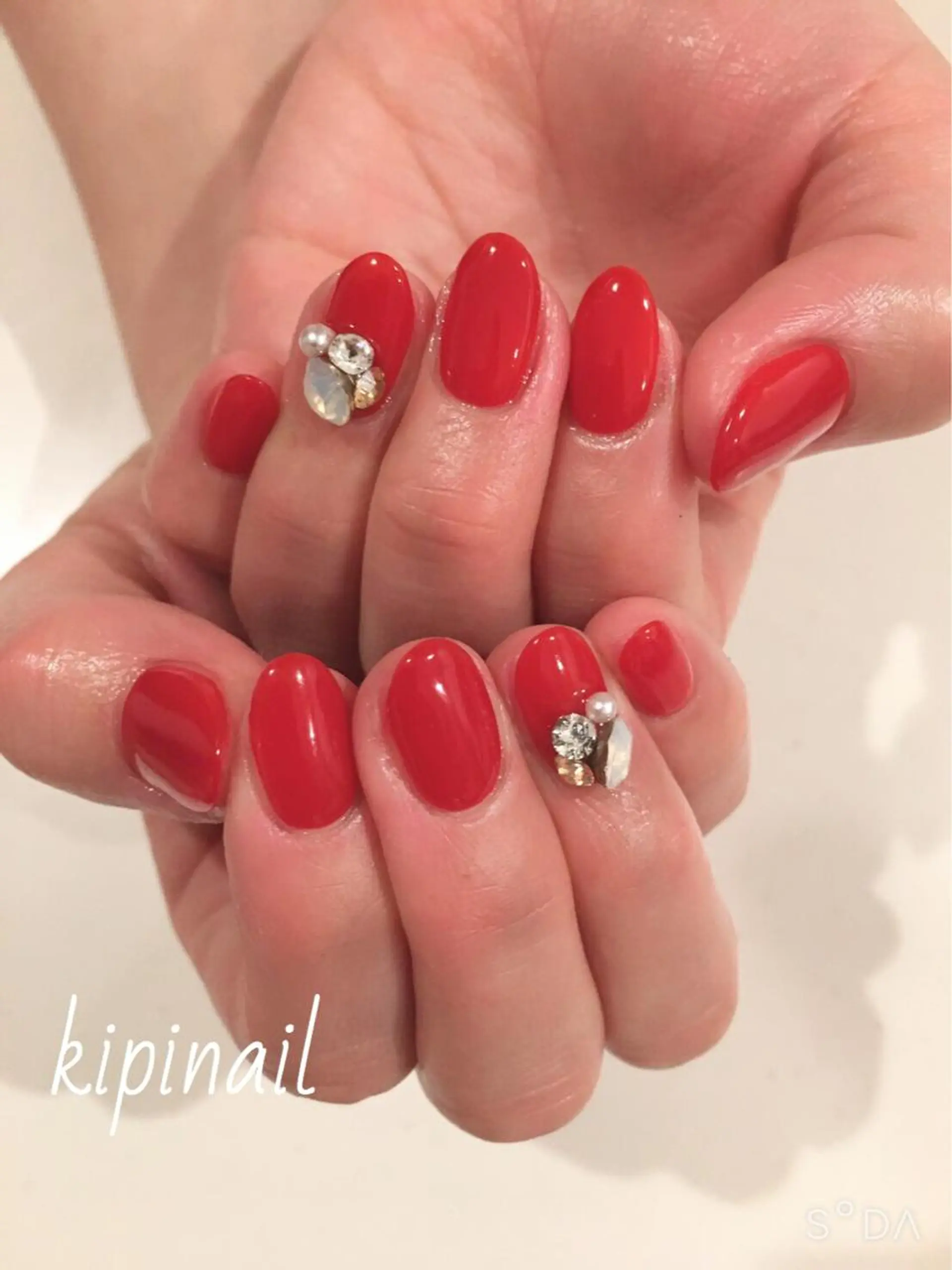 ネイル ストーンネイル kipinail 川﨑えりかのネイルデザイン