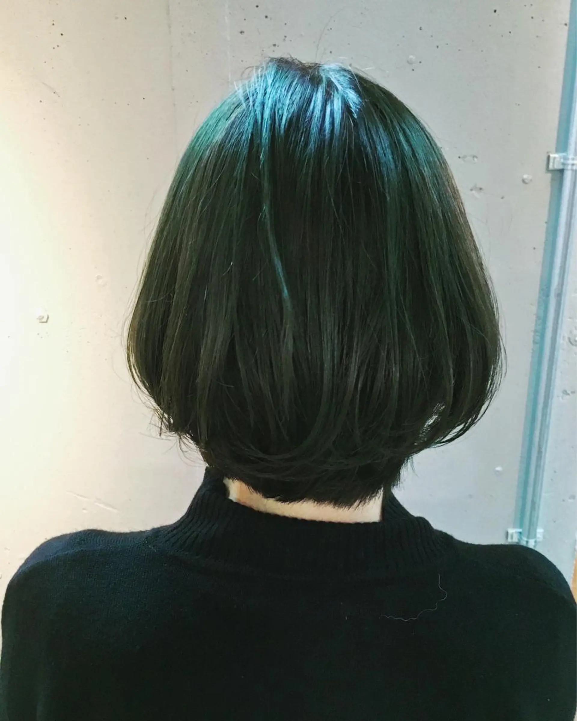 ショート カラー エメラルドグリーン 縮毛矯正 トリートメント 代表 中島貴志のヘアスタイル