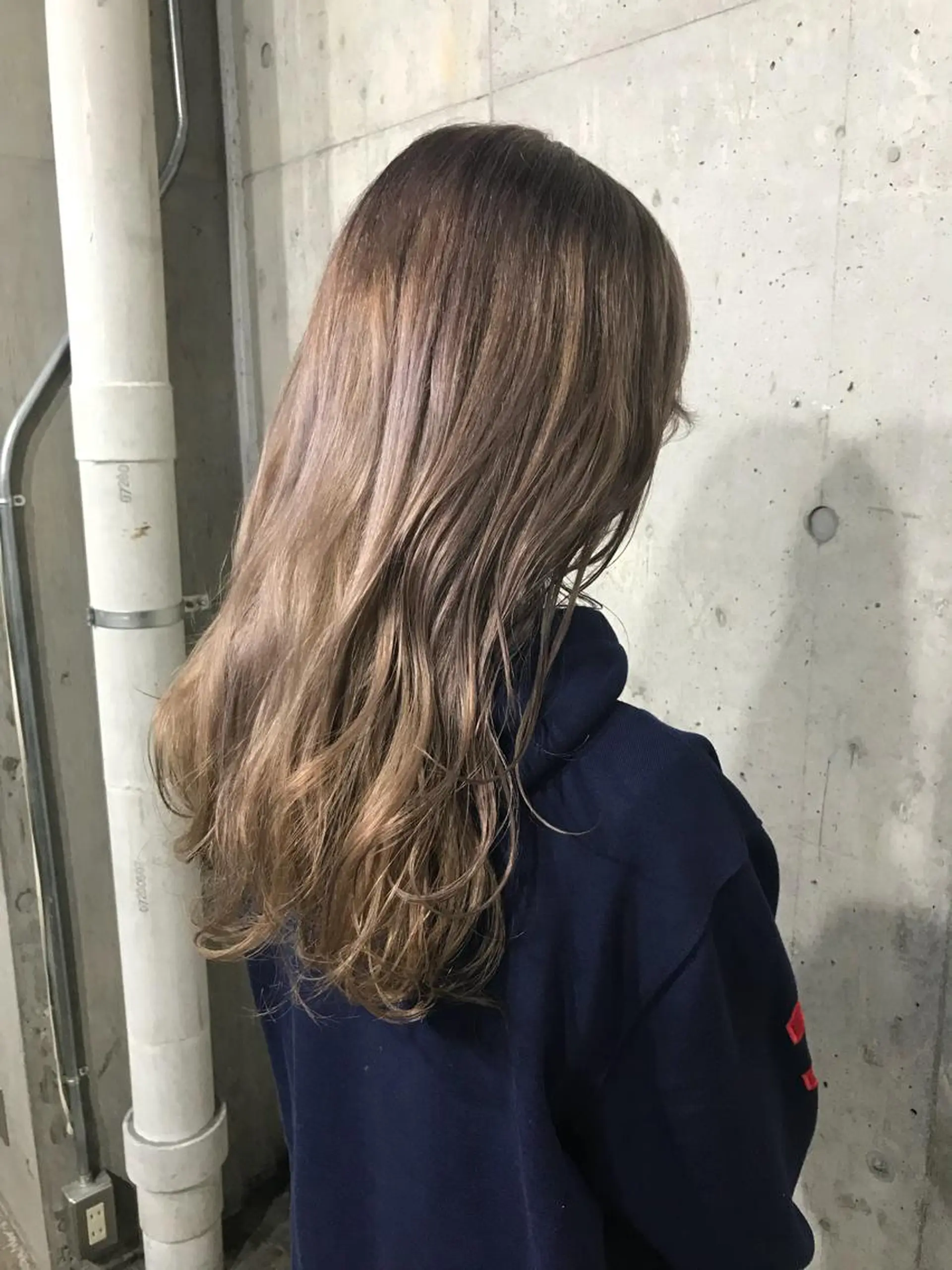 ミディアム カラー パーマ ヘアアレンジ メンズ キッズ ネイル マツエク・マツパ ベージュカラー サロンドミルク 原宿のヘアスタイル