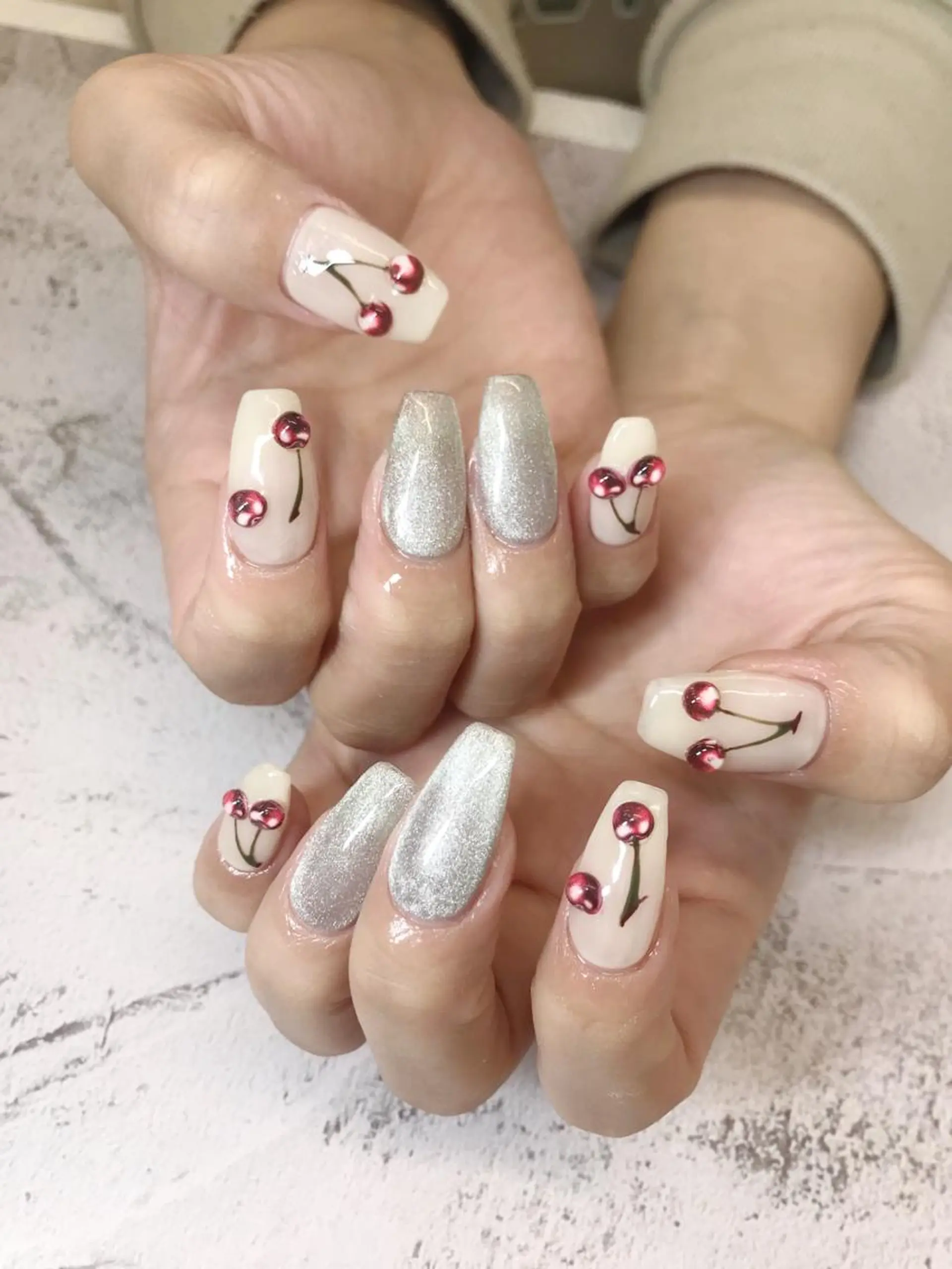 ネイル RI SA☀️ リサのネイルデザイン