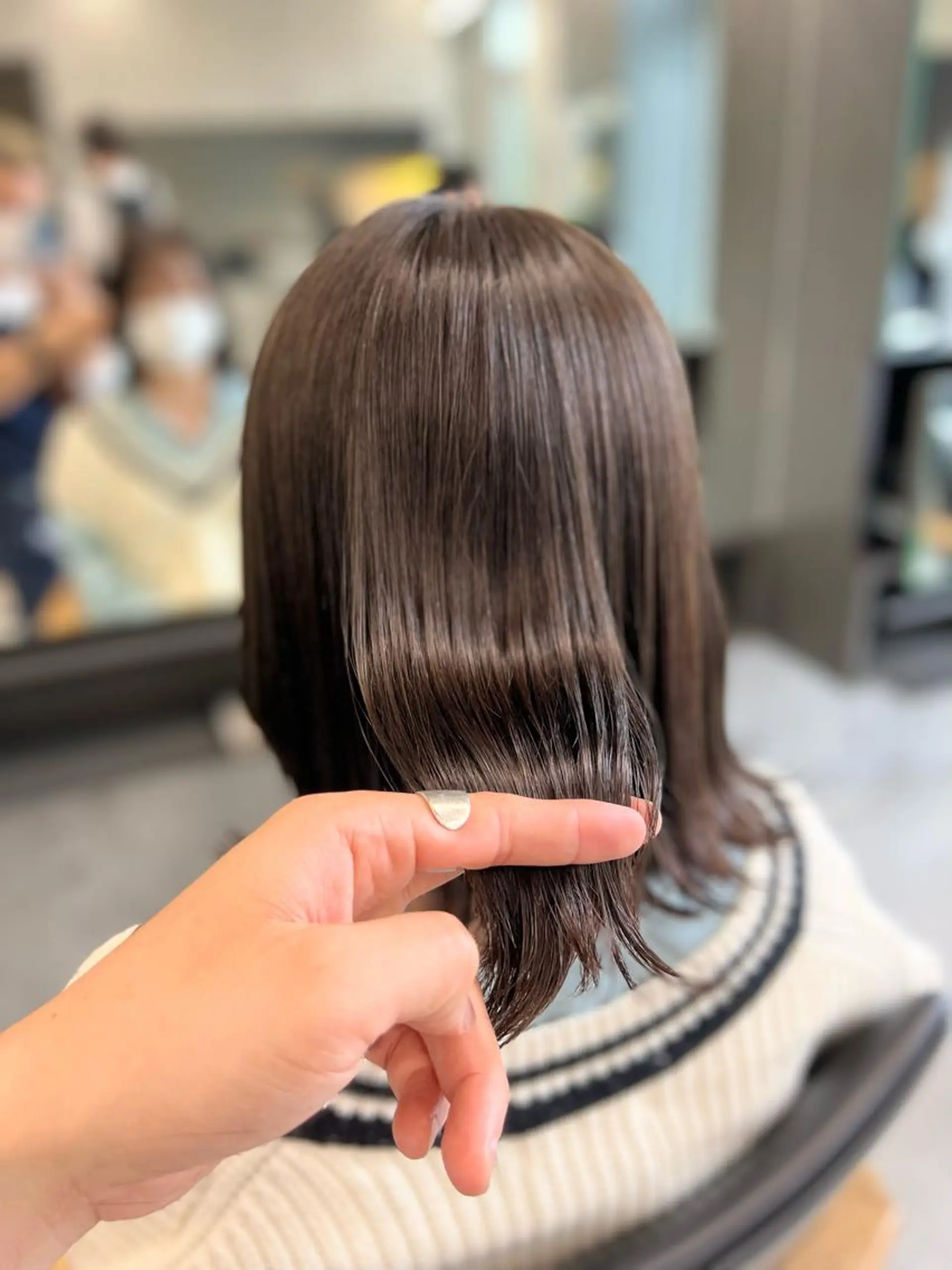 ミディアム カラー ブリーチ グレージュ ブリーチなしカラー オリーブグレージュ オリーブグレー 誰よりも丁寧なカット 🍀小林輝のヘアスタイル