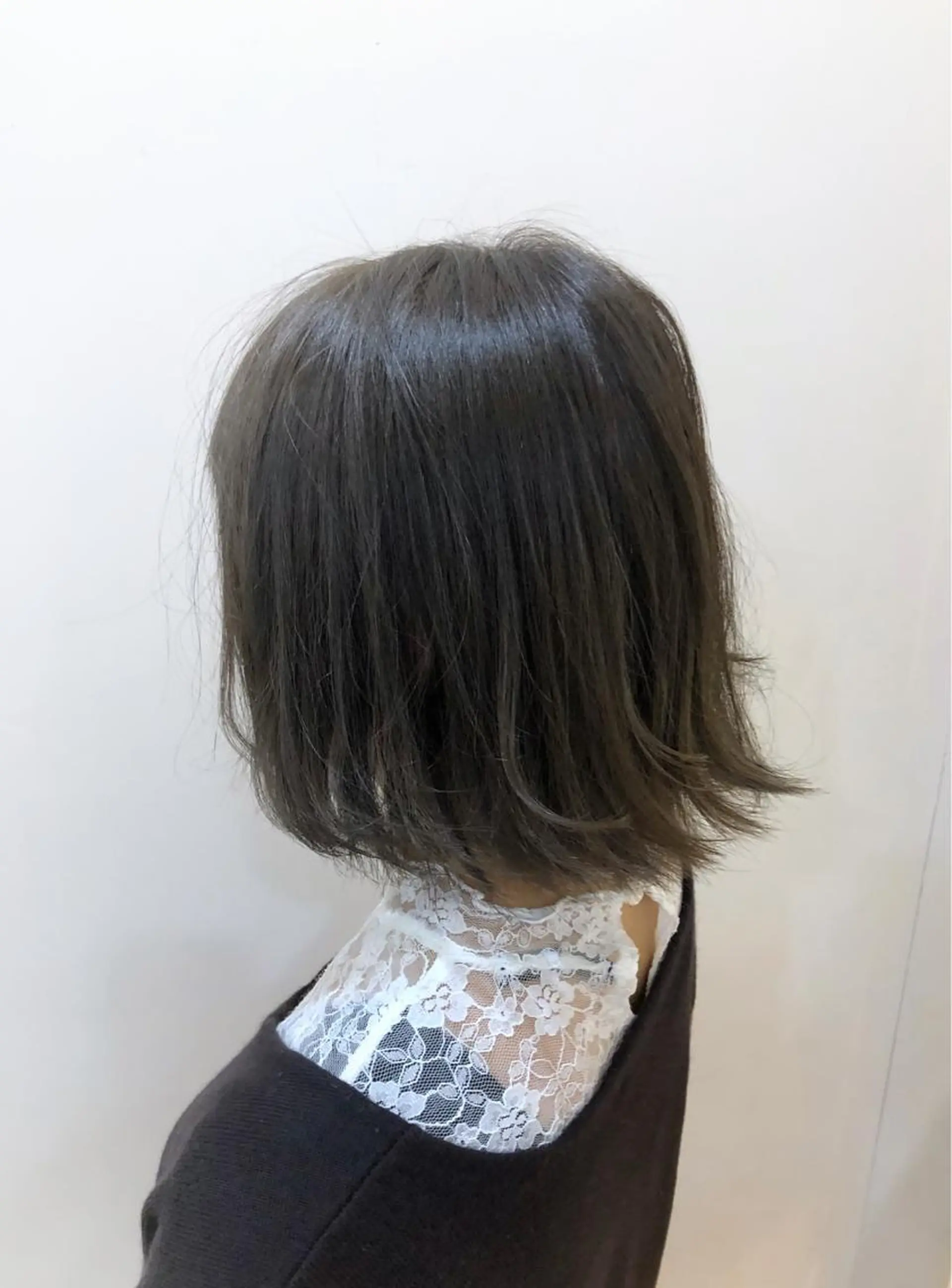 ショート カラー 服部 樹季のヘアスタイル