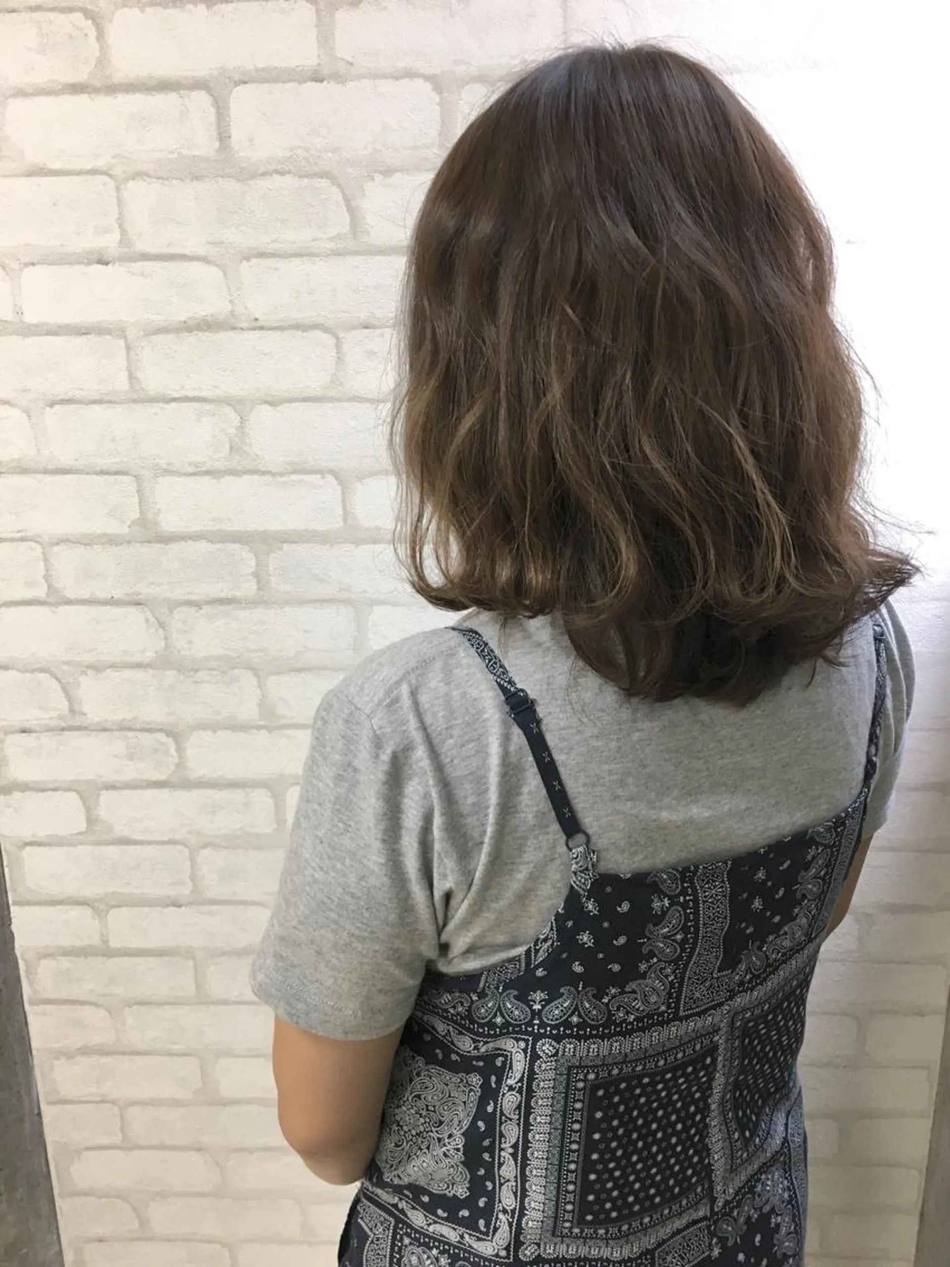 ミディアム ハイライト brace 立花のヘアスタイル