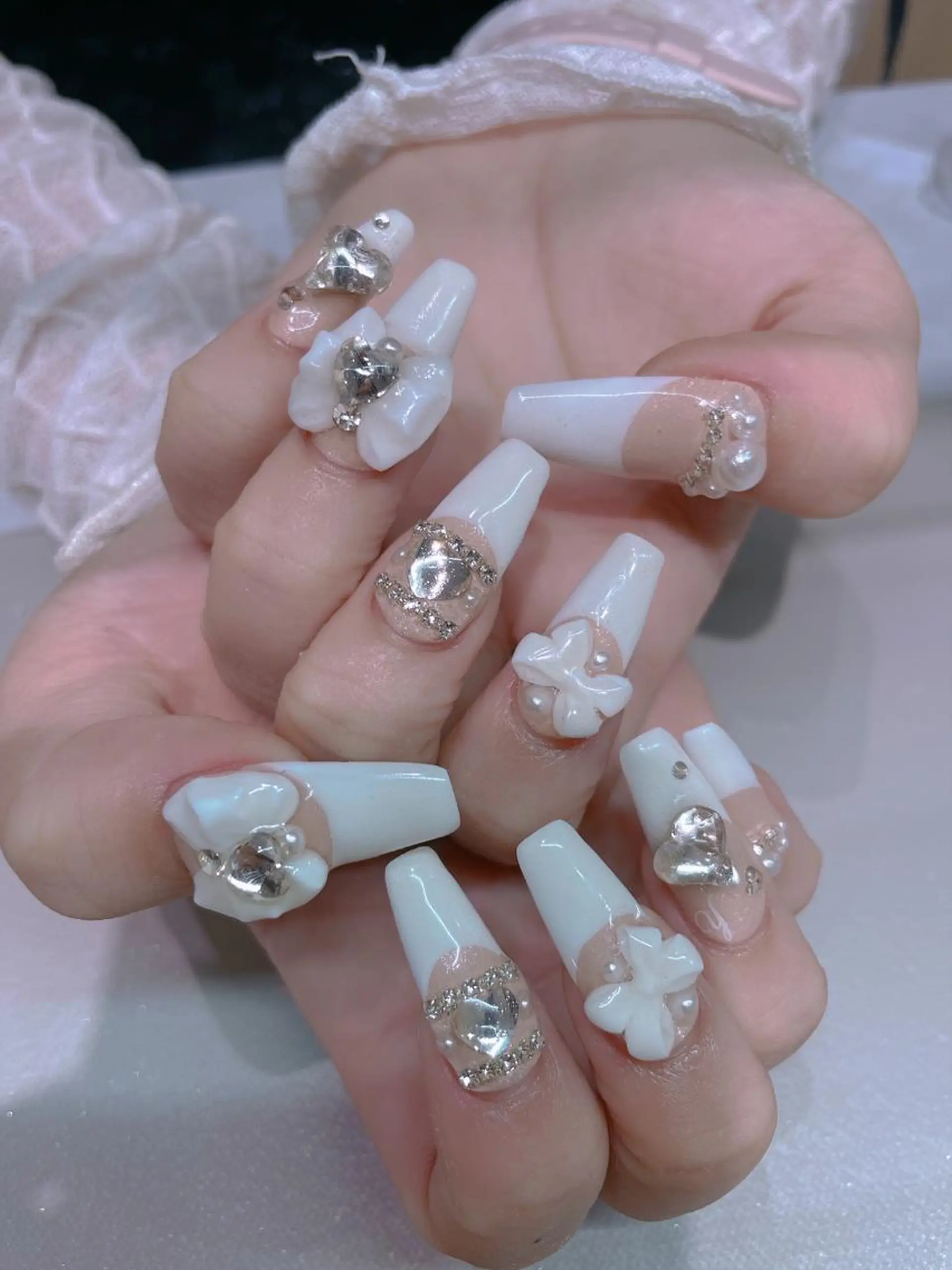 ネイル リボン 長さだし専門店 M2 rikaのネイルデザイン