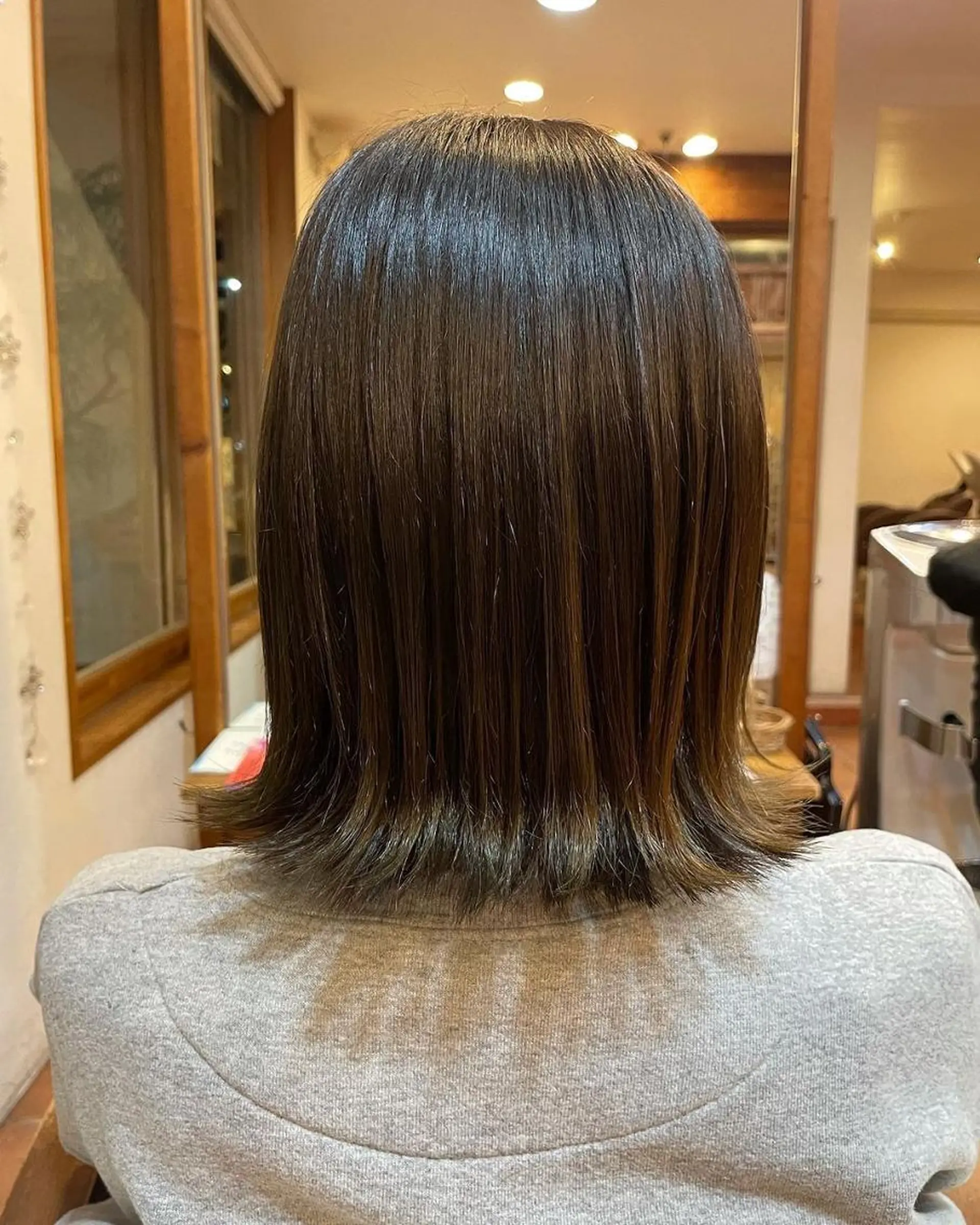 ショート エンゼル美容室所属・小沢 美波のヘアスタイル