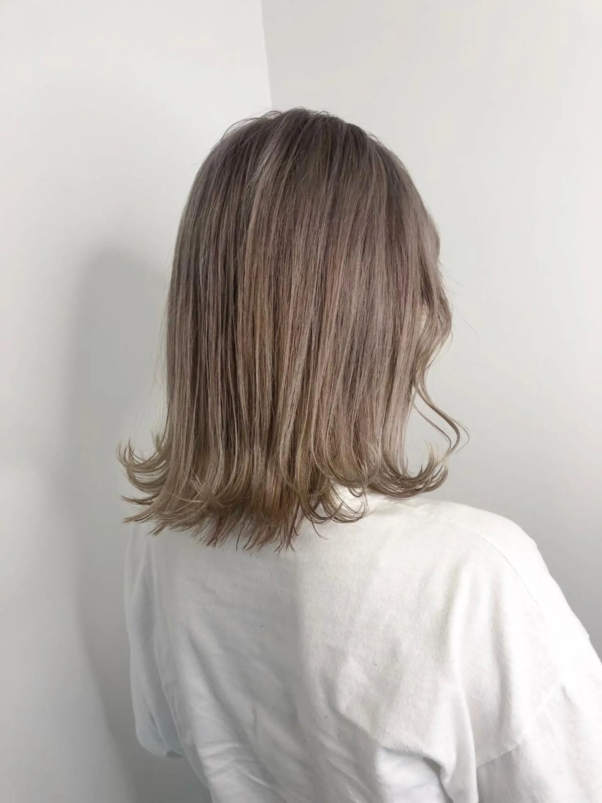 ミディアム ヘアカラー トリートメント ヘアセット ☕️ベージュカラー 内藤光哉☕️のヘアスタイル