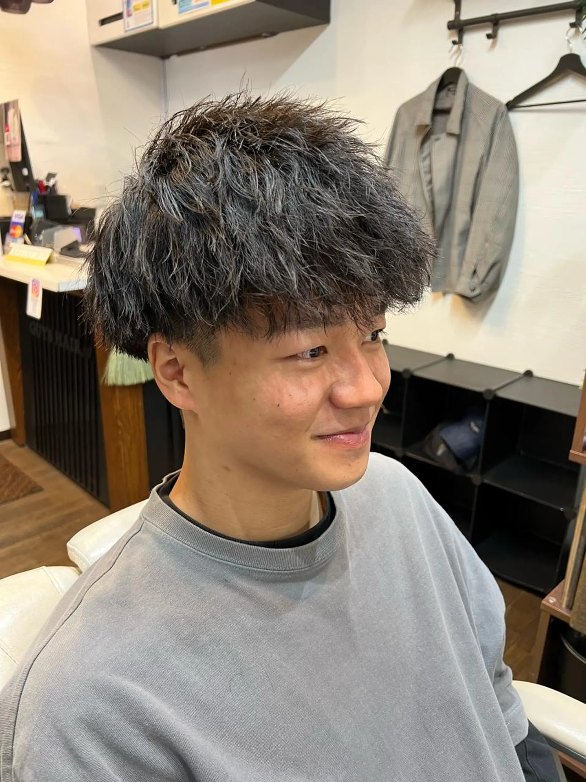 ショート パーマ メンズ メンズパーマ ガイズヘアー133所属・二本木 秀成のヘアスタイル