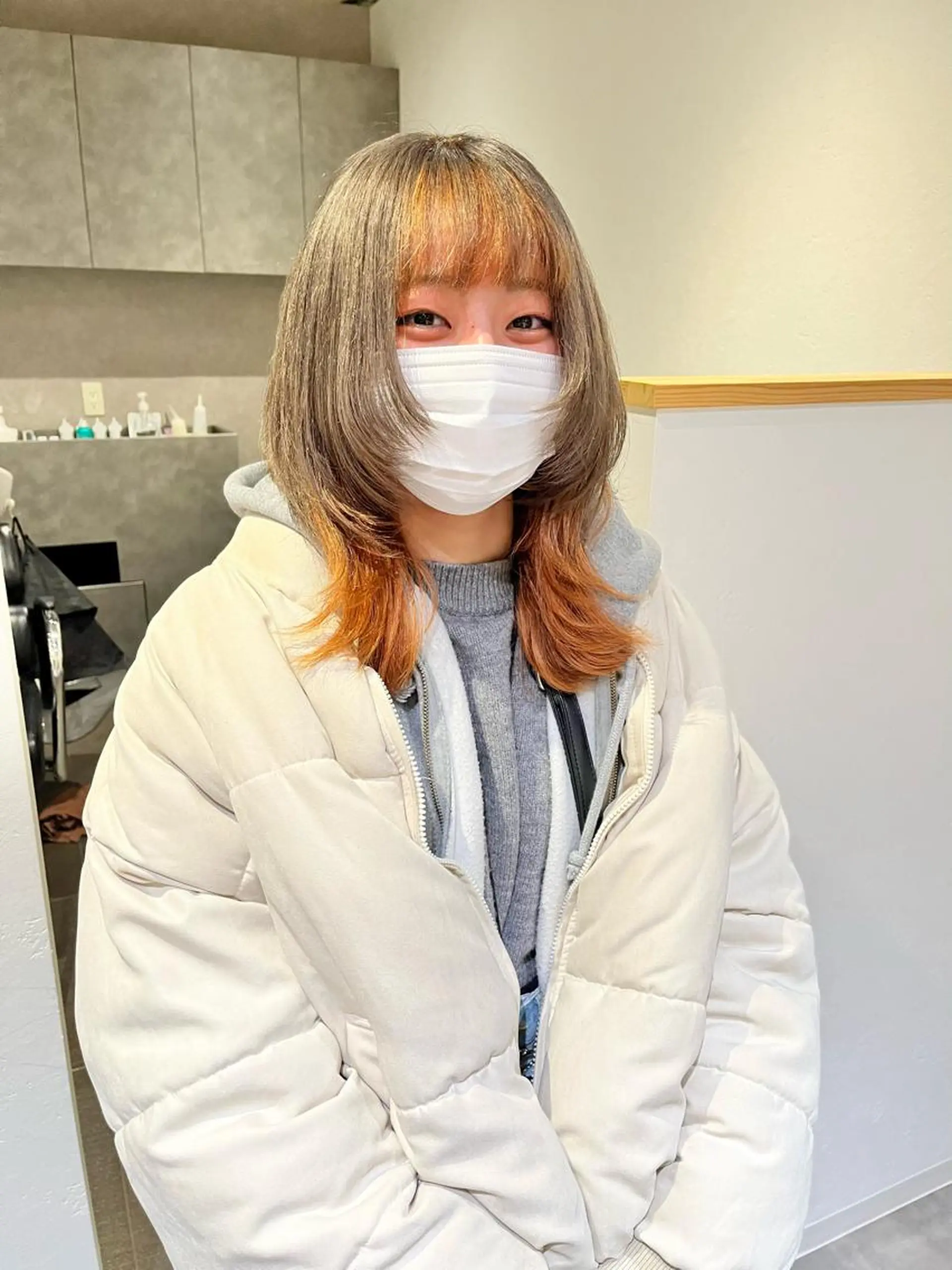 セミロング カラー ベージュカラー デザインカラー グレージュ インナーカラー オレンジ カット ヘアカラー ショート/パーマ/ カラー/FUKOのヘアスタイル